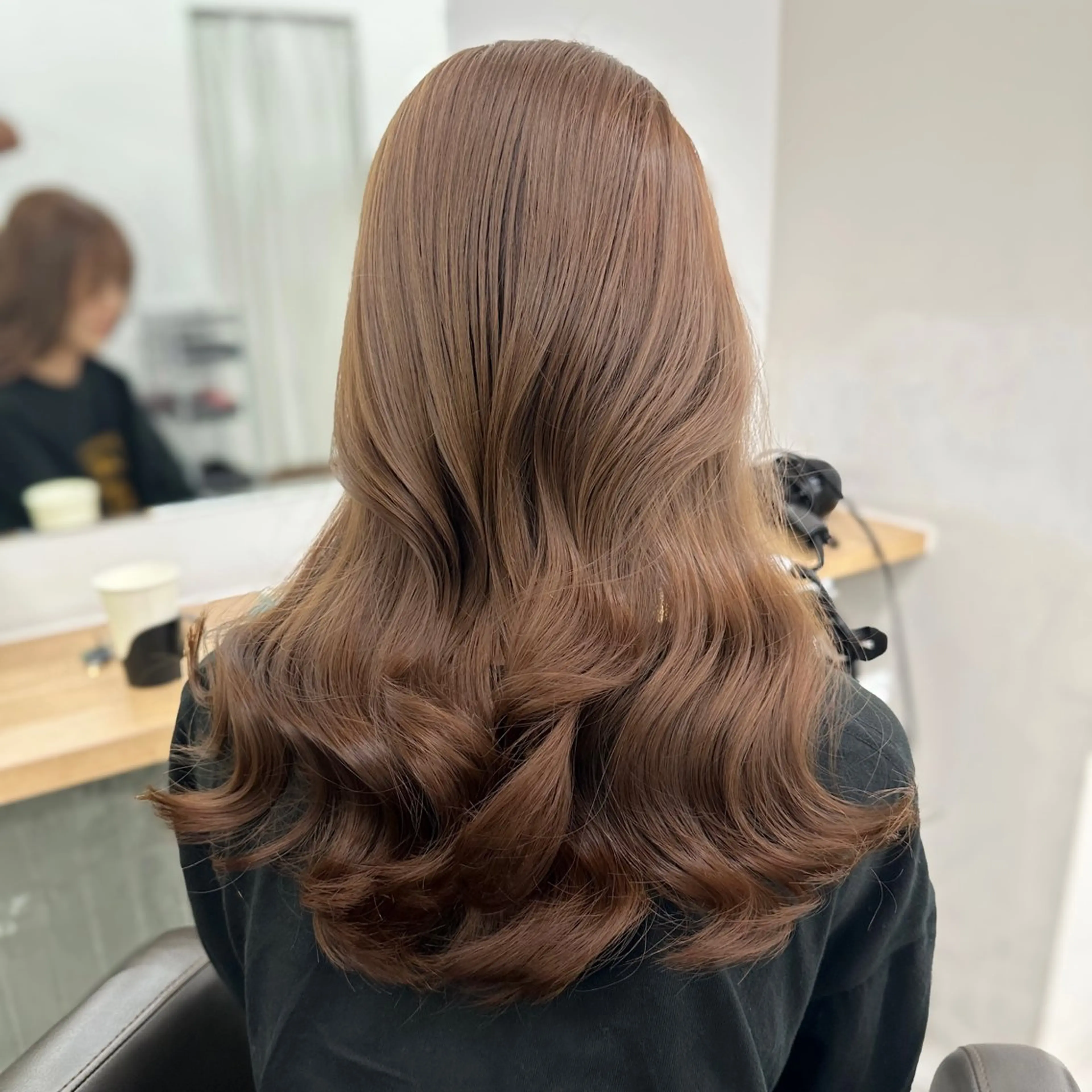 セミロング カラー カット ヘアカラー トリートメント ブリーチなし/レイヤ ー特化🌈Tommyのヘアスタイル