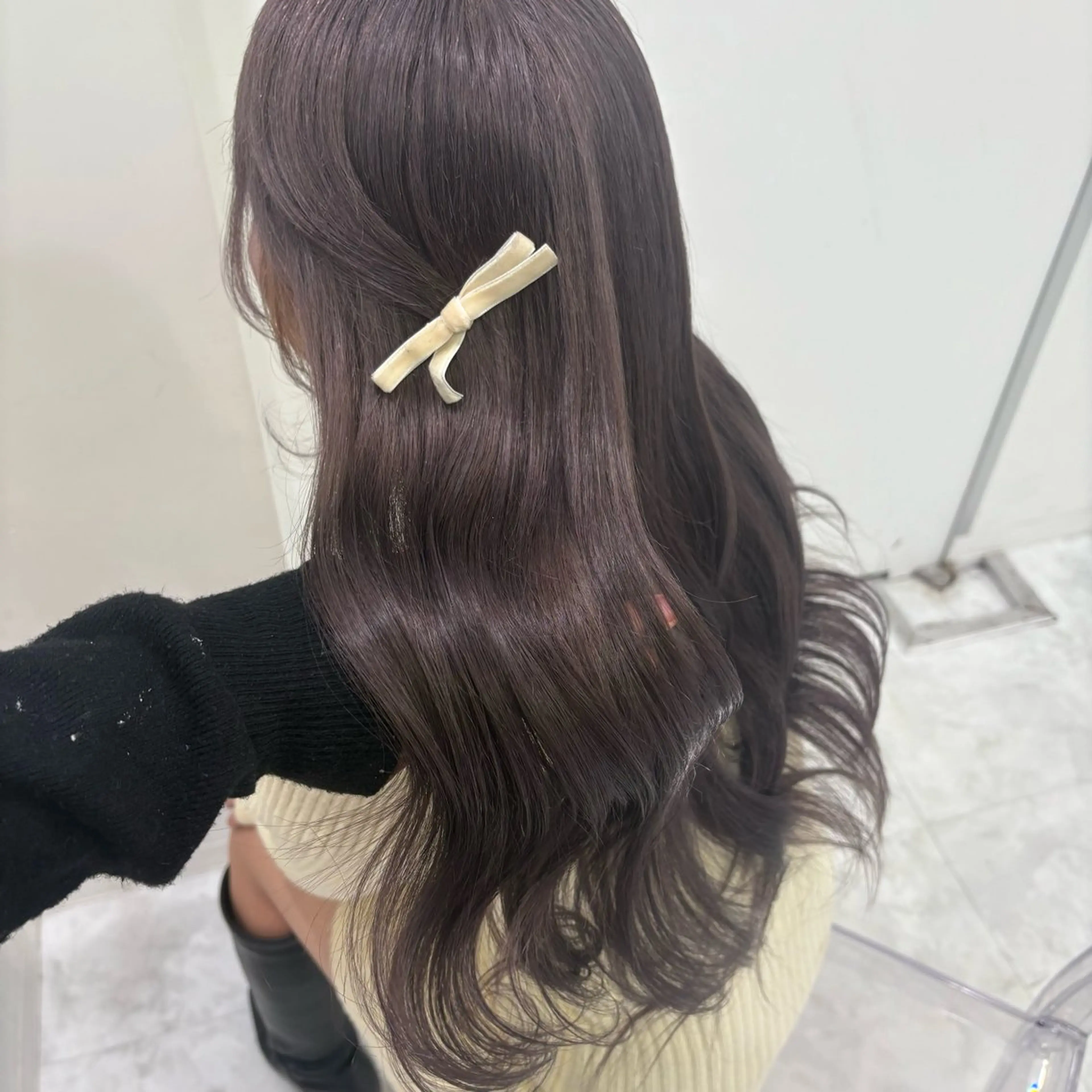 カラー akari🎀🤍 ガーリーstyleのヘアスタイル