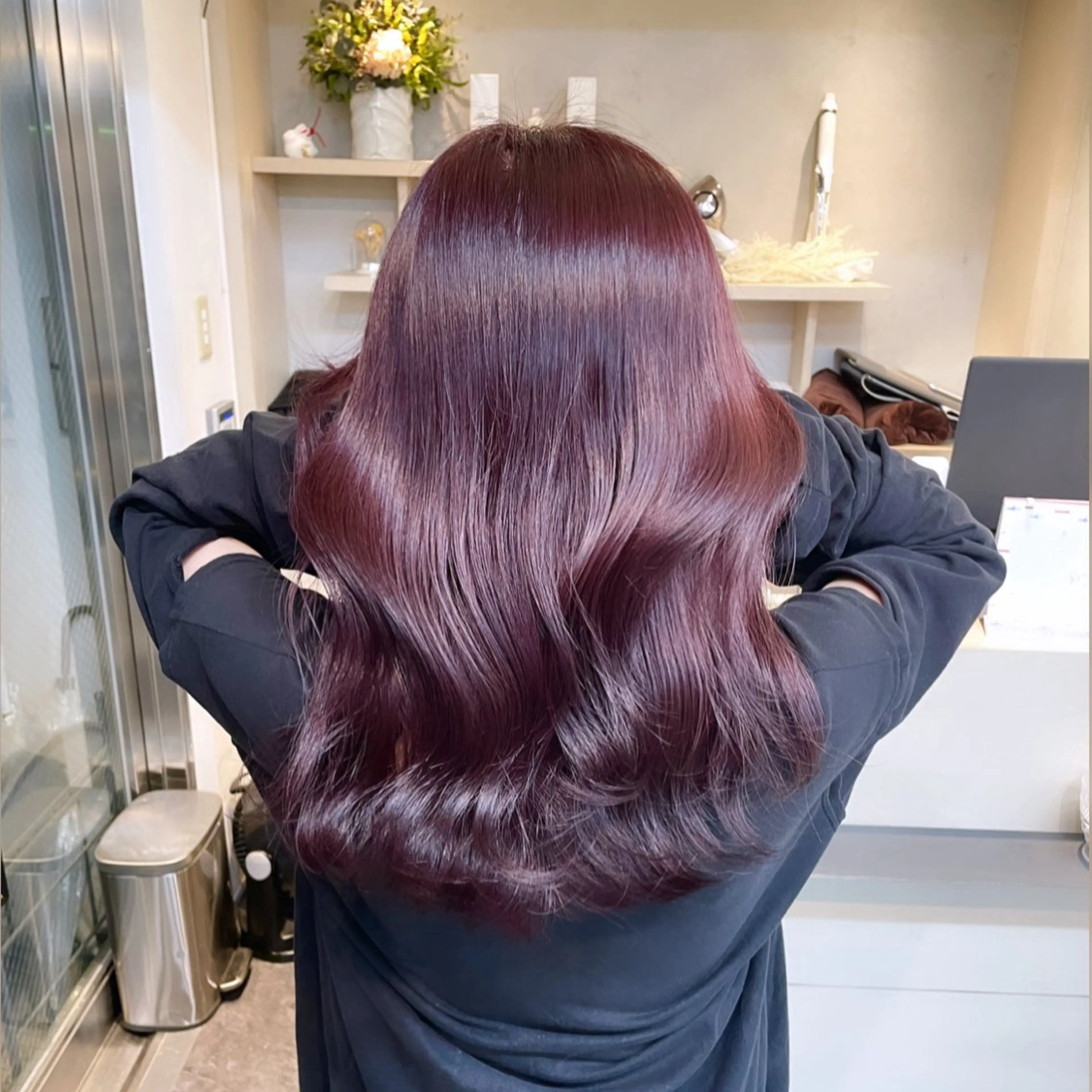 ロング カラー ブリーチ ブリーチなしカラー 髪質改善 トリートメント ブリーチなしピンク 赤井龍斗のヘアスタイル