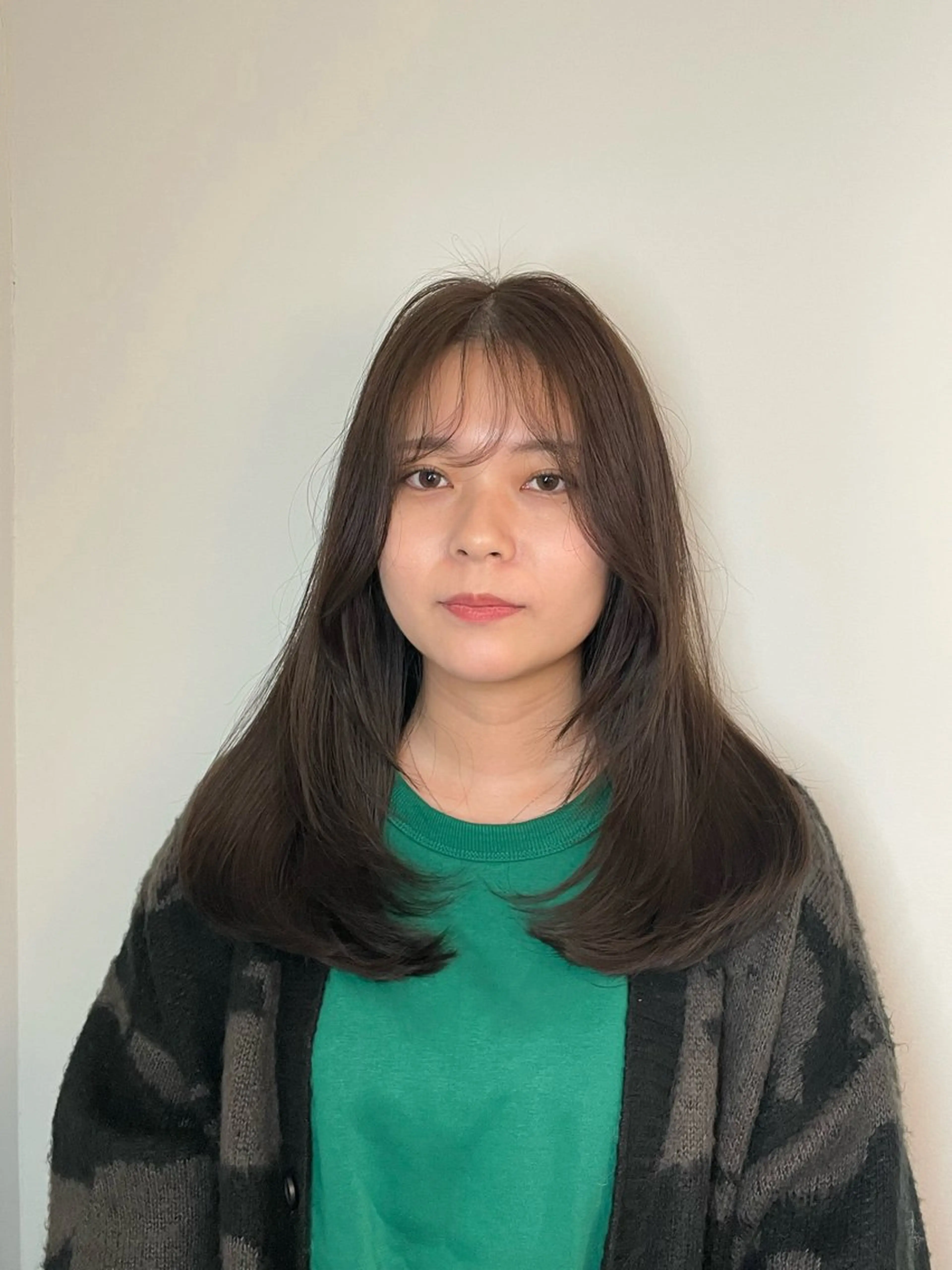 カラー ブラウンカラー yu-kaハッシュ カット/韓国レイヤーのヘアスタイル