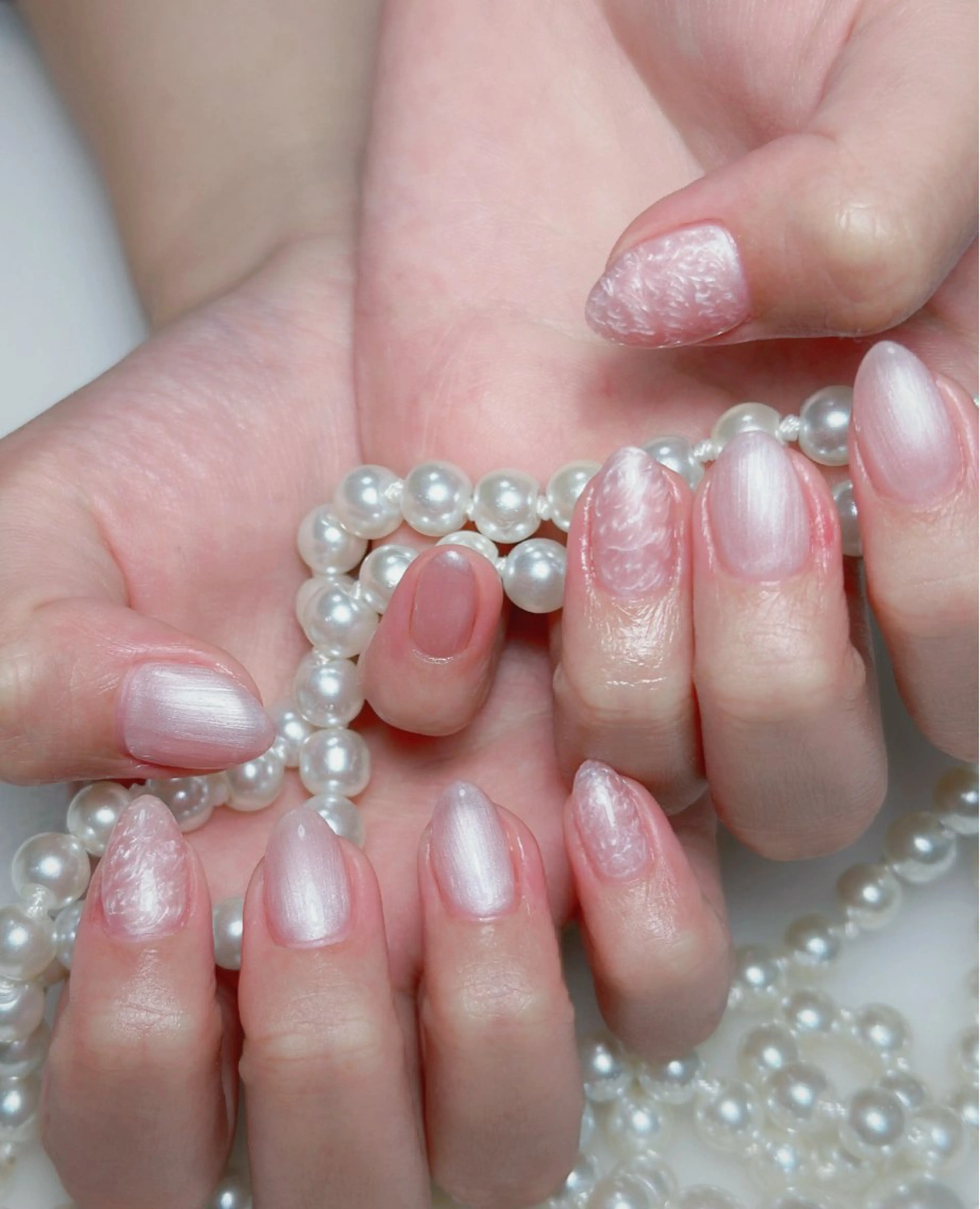 ネイル オーロラネイル 長さ出し フットネイル 韓国ネイル ラメ(グリッター) 👍thumbs up nail👍のネイルデザイン