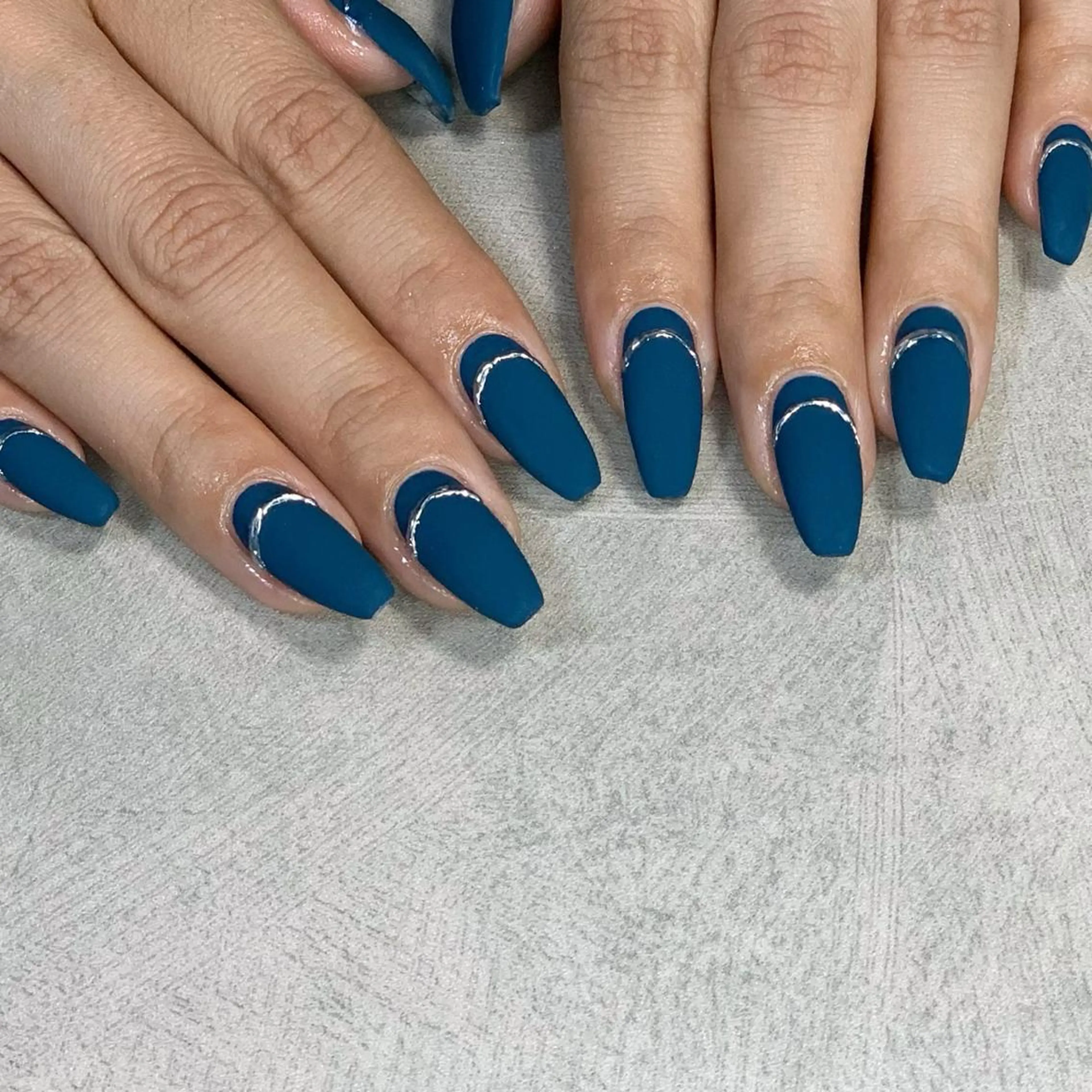 ネイル S. JEWELのネイルデザイン