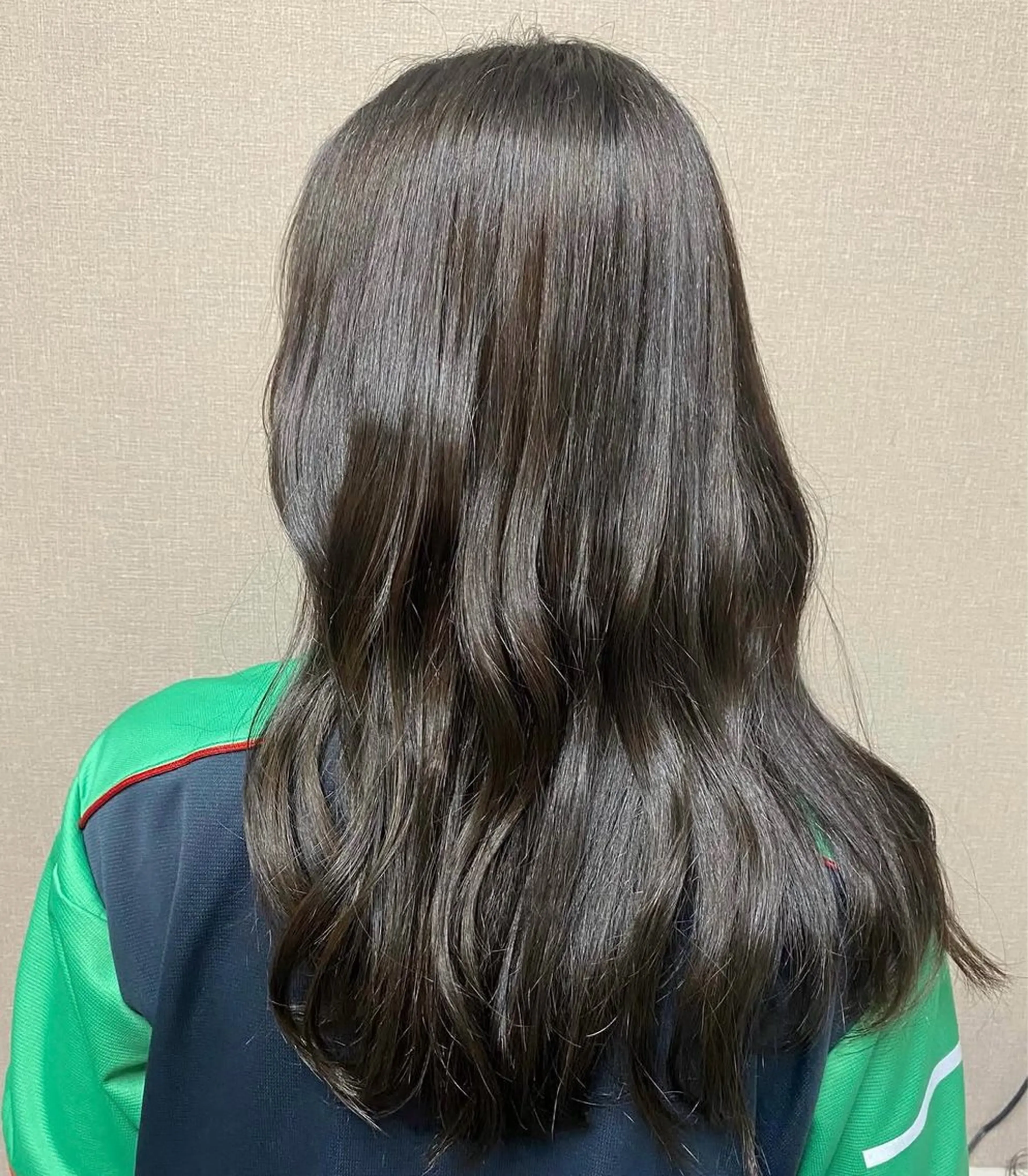 ロング カット ヘアカラー トリートメント 横 田のヘアスタイル