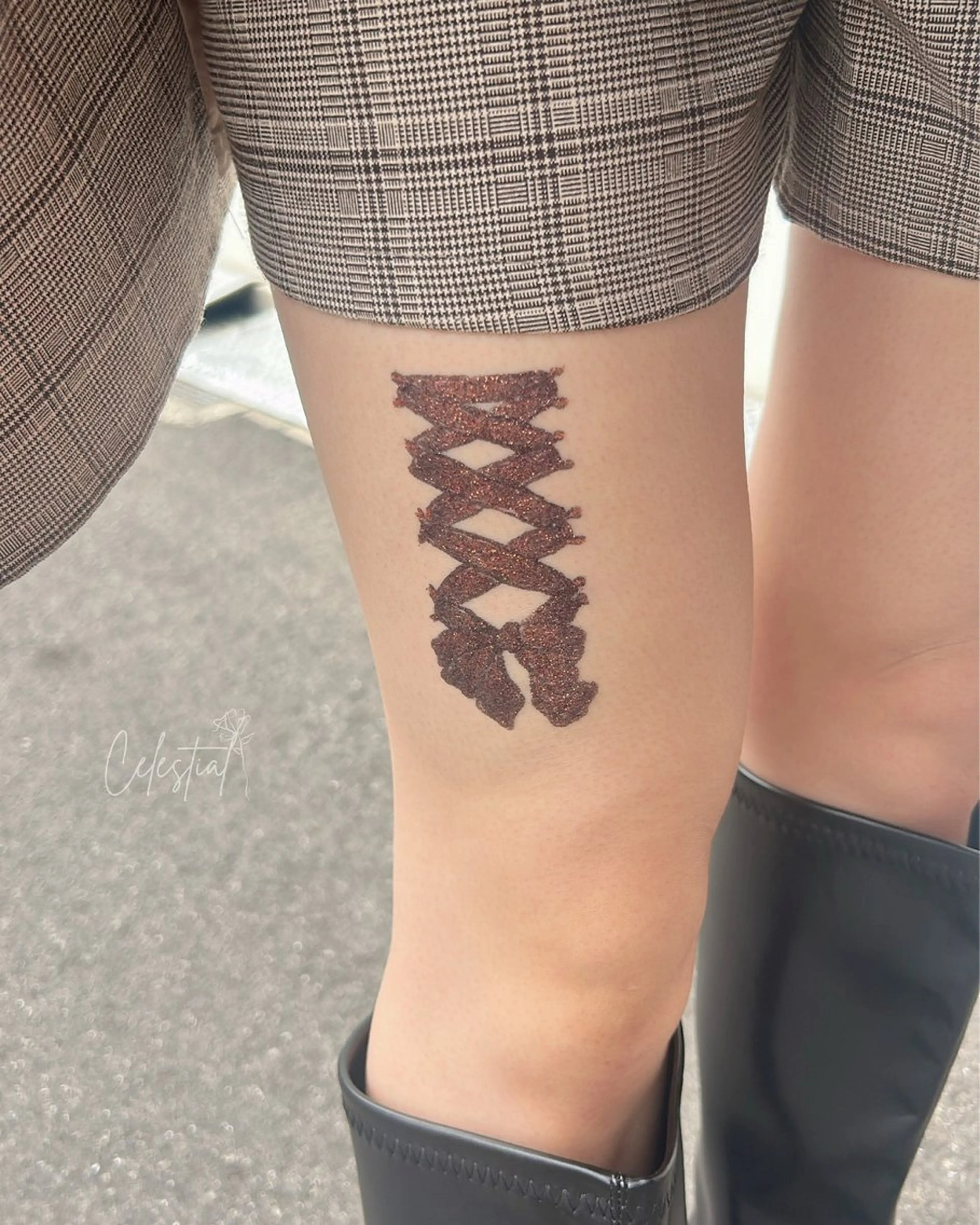 Celestial nailのネイルデザイン