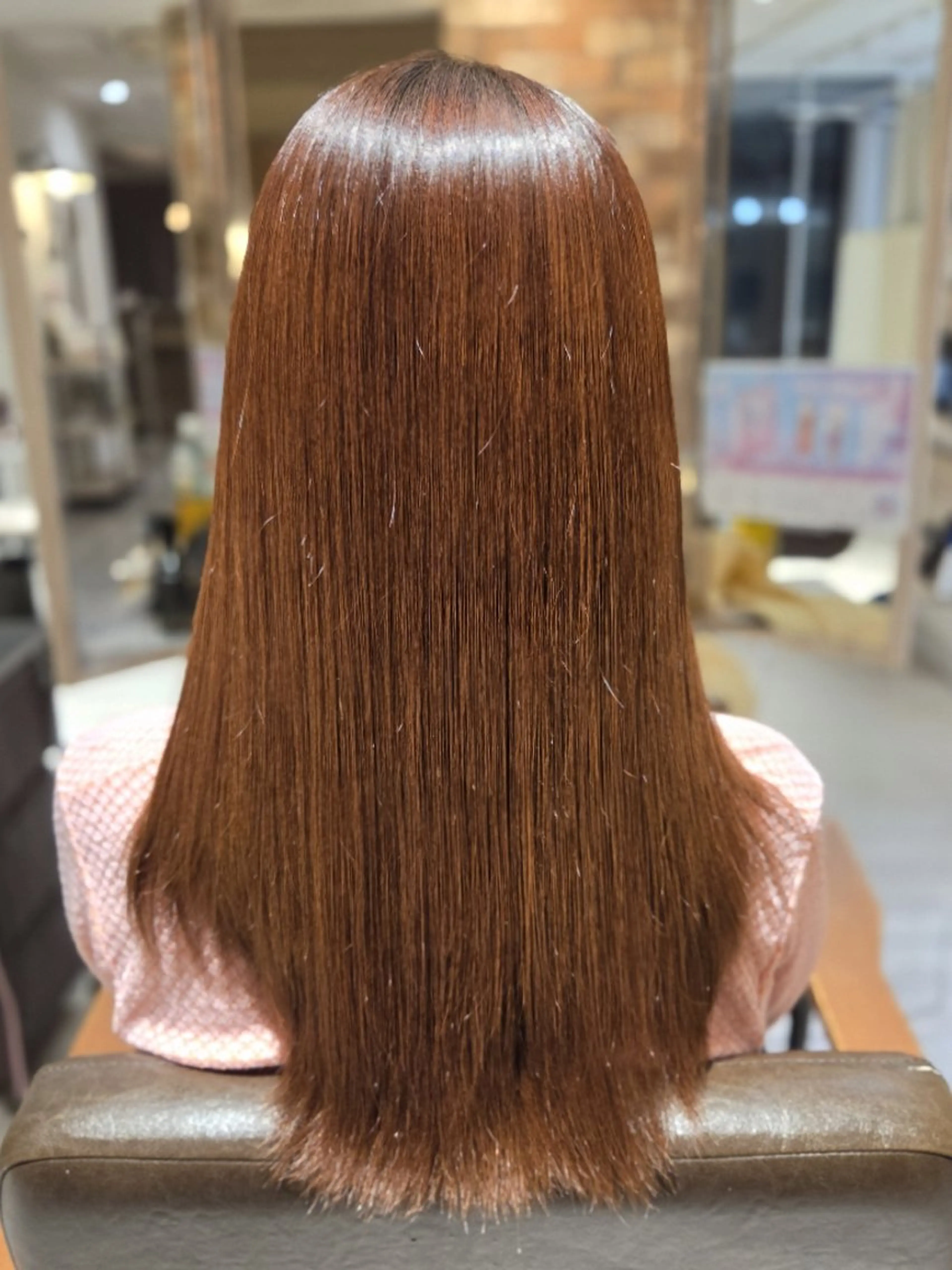 縮毛矯正アイロンモデルAujuaトリートメント付きの写真