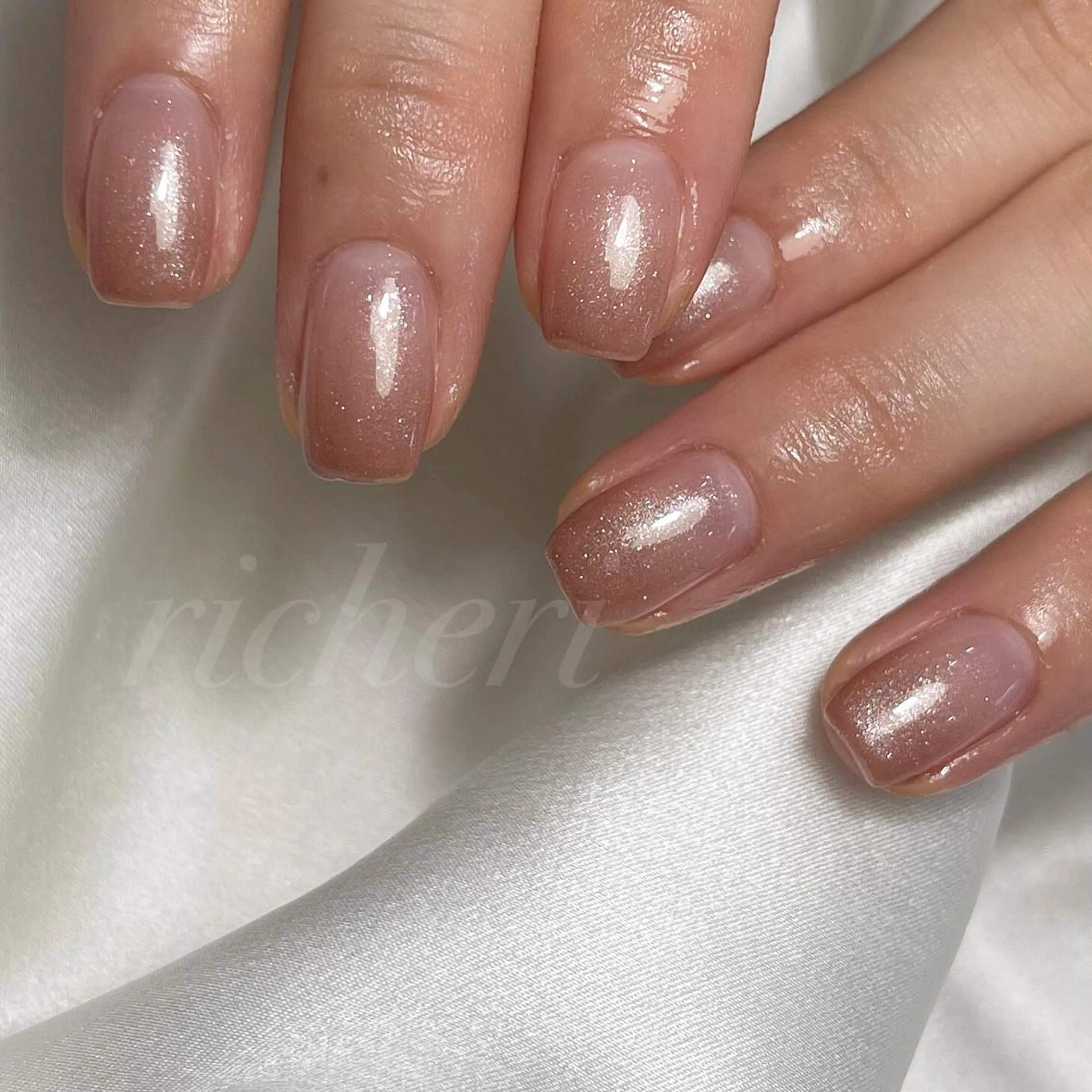 ミディアム ネイル ハンドネイル richeri beautyのエステ・リラクイメージ