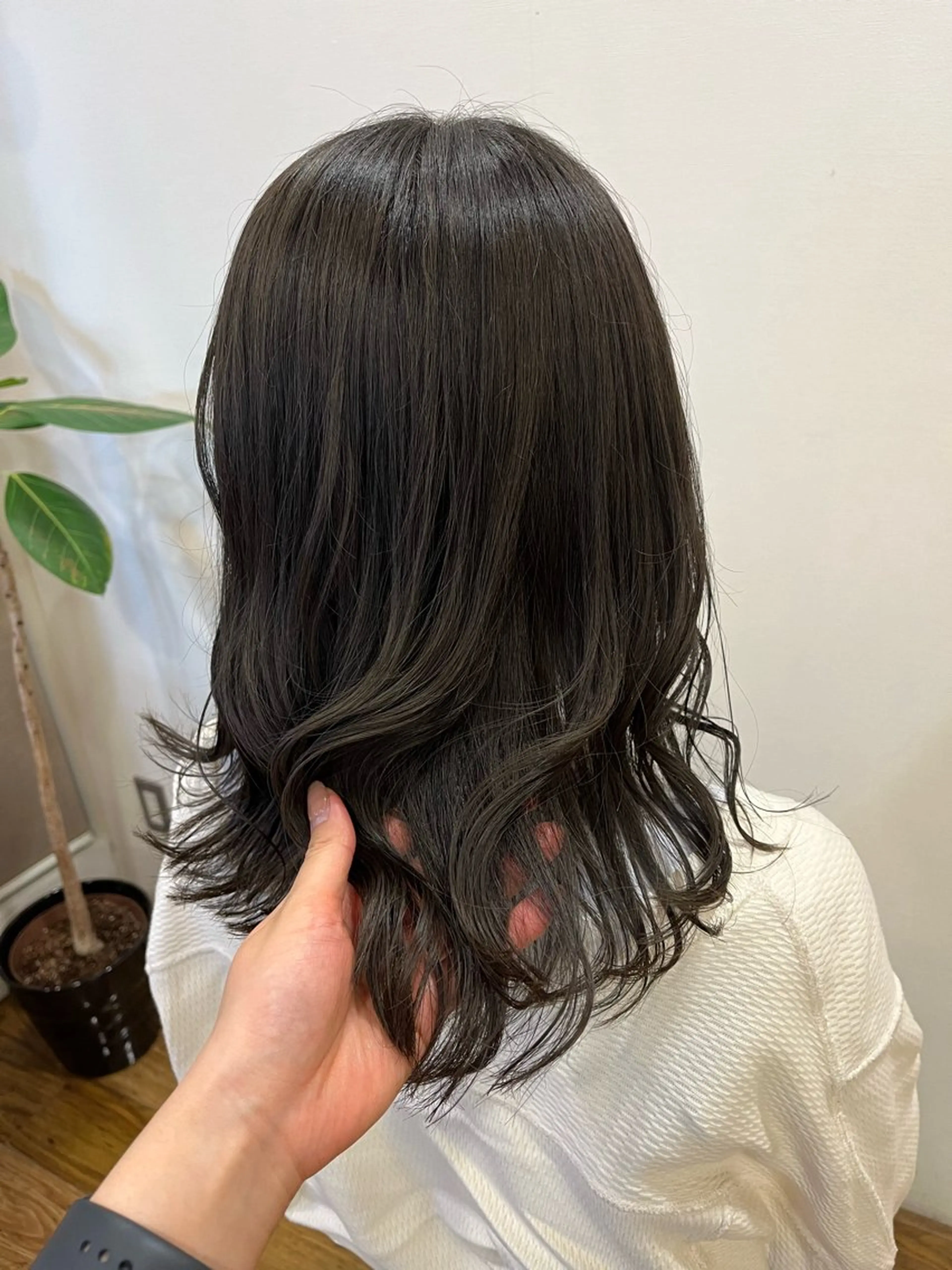 ミディアム 田中 結月のヘアスタイル