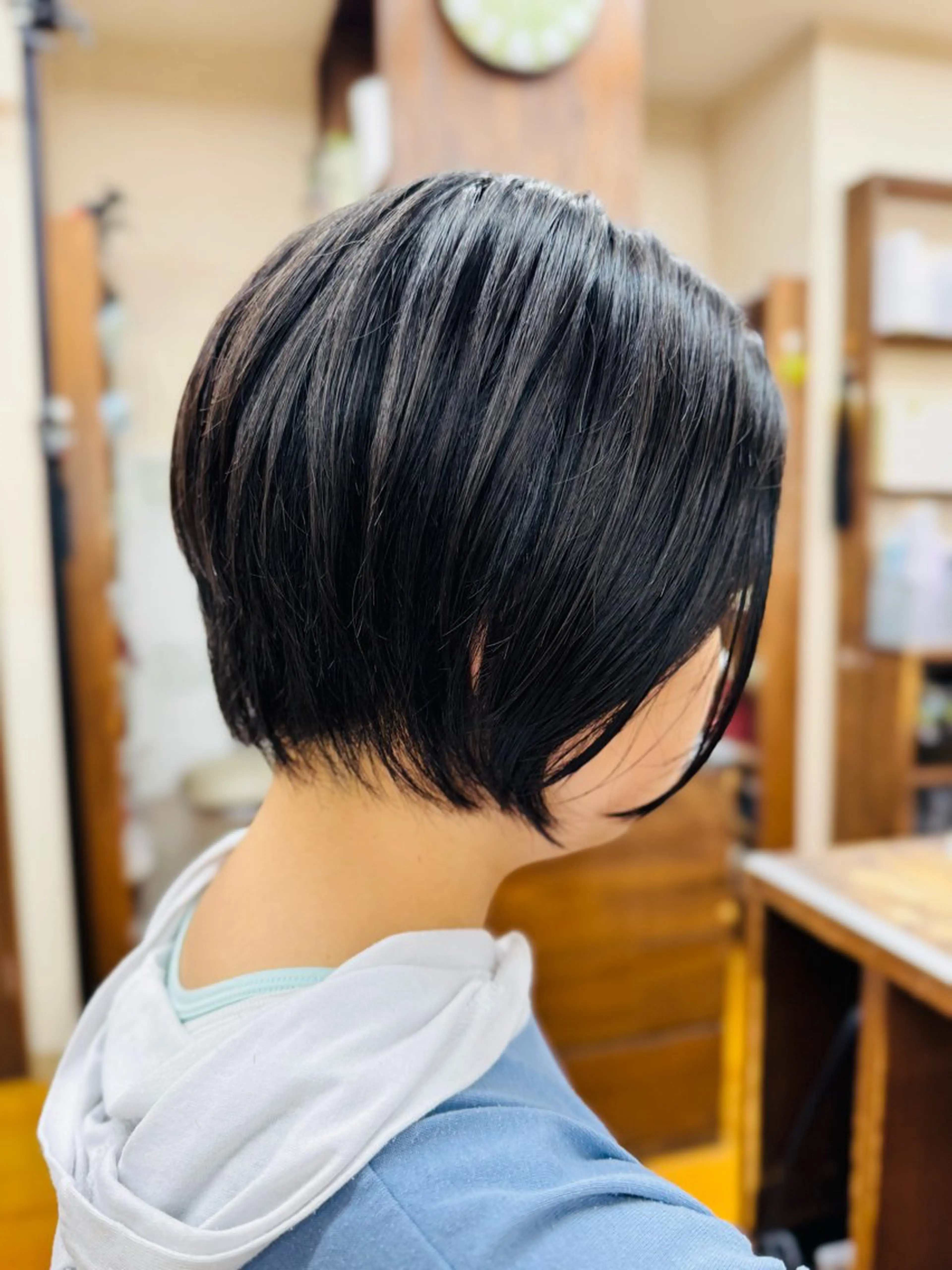 ショート 学生 ふくおか ななのヘアスタイル