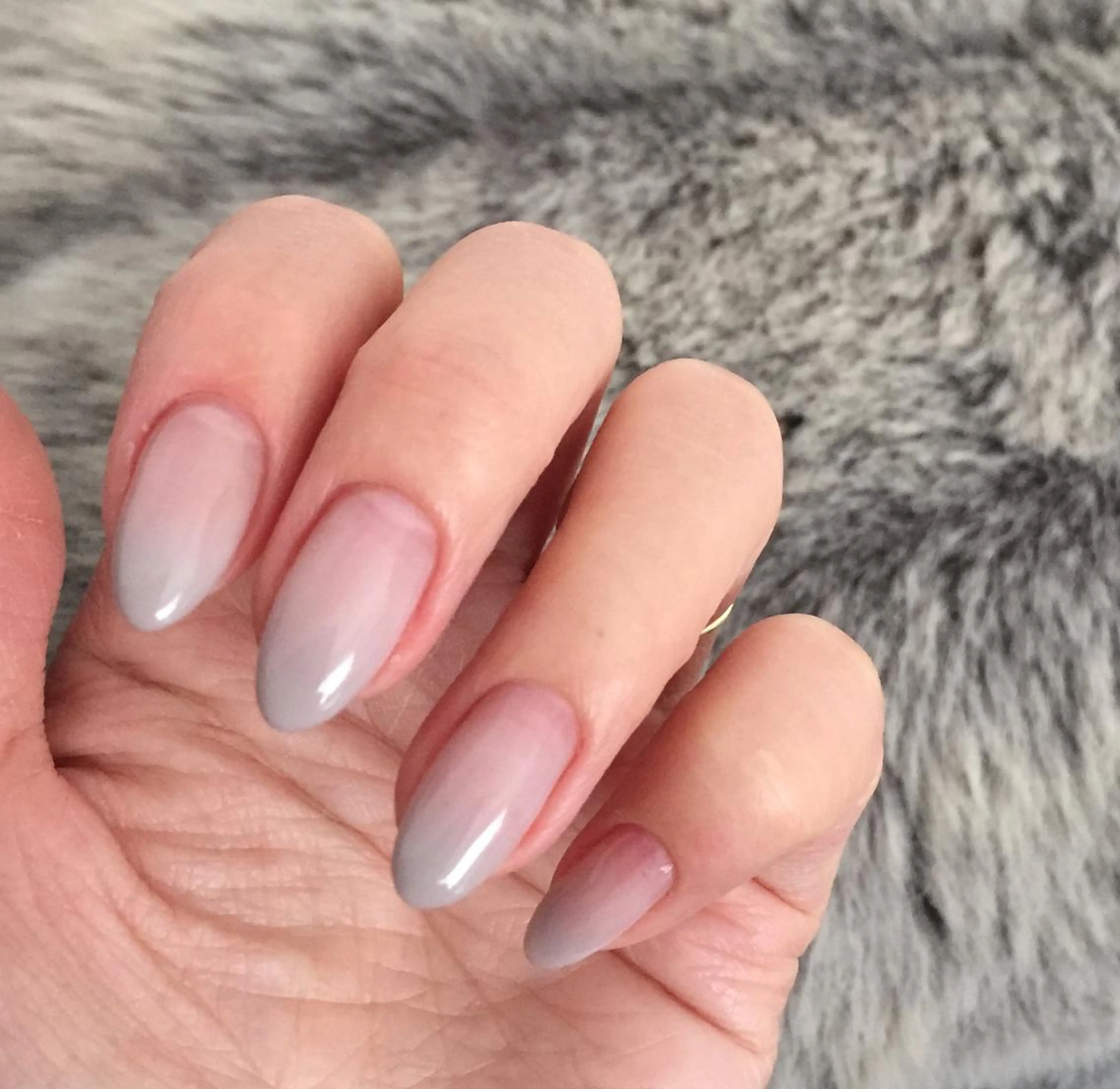 ネイル グラデーション 田中 （ネイリスト）のネイルデザイン