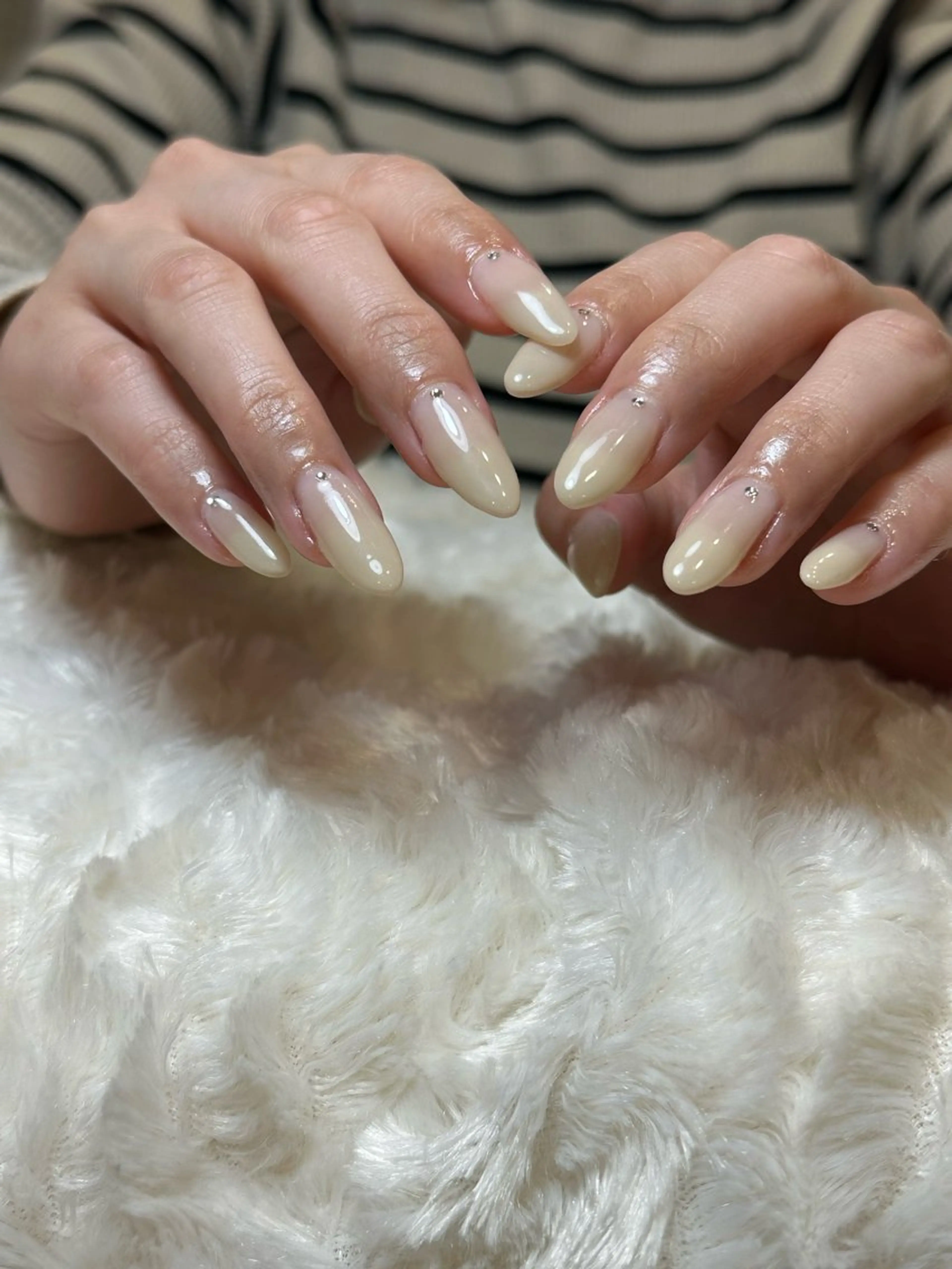 ネイル 全てパラベース💅 MIORA_琴乃のネイルデザイン