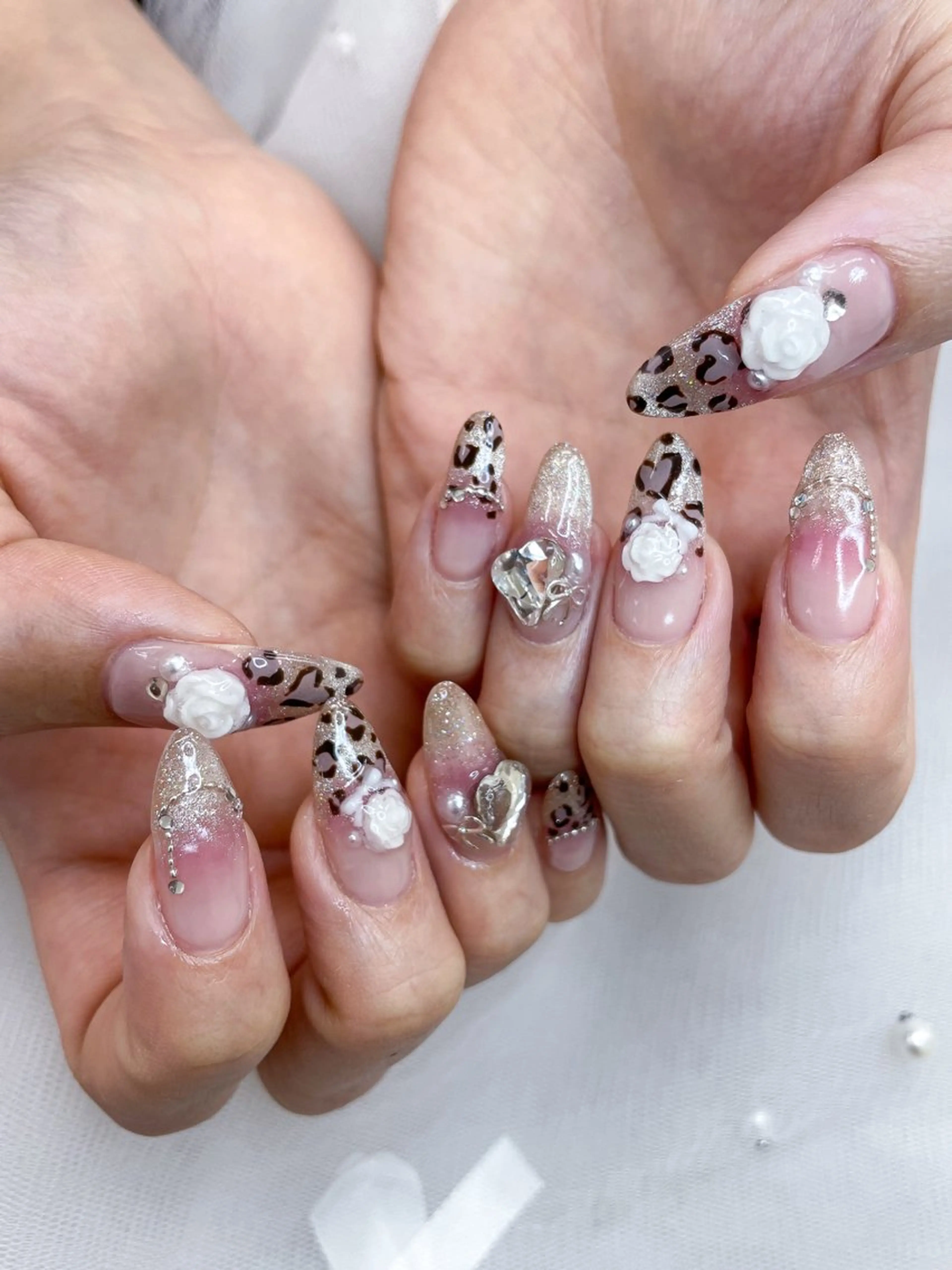 ネイル ハンドネイル 五十嵐 美智のネイルデザイン