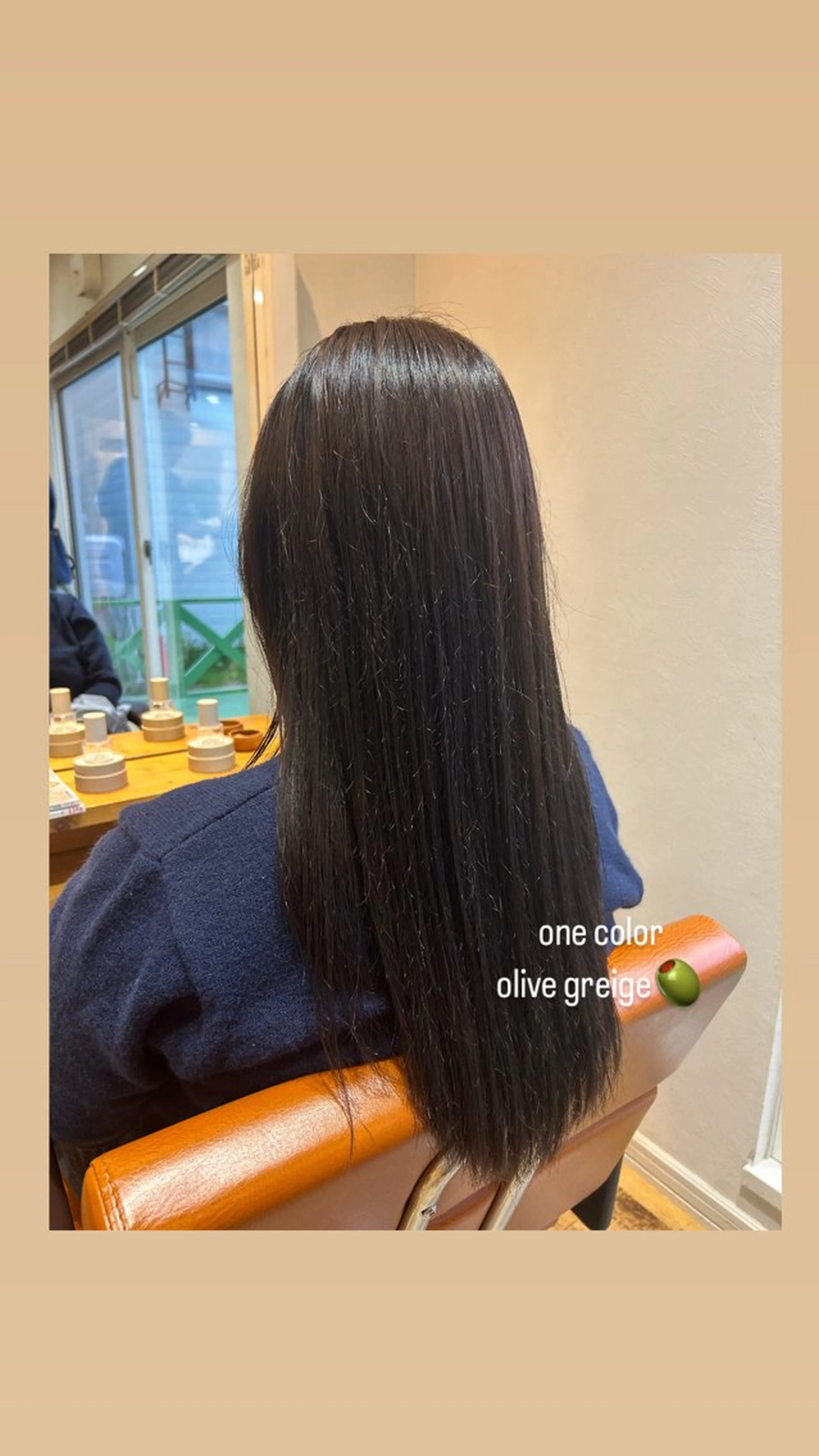 セミロング カラー ベージュカラー ブリーチ ヘアカラー COLOR LABO かすみのヘアスタイル