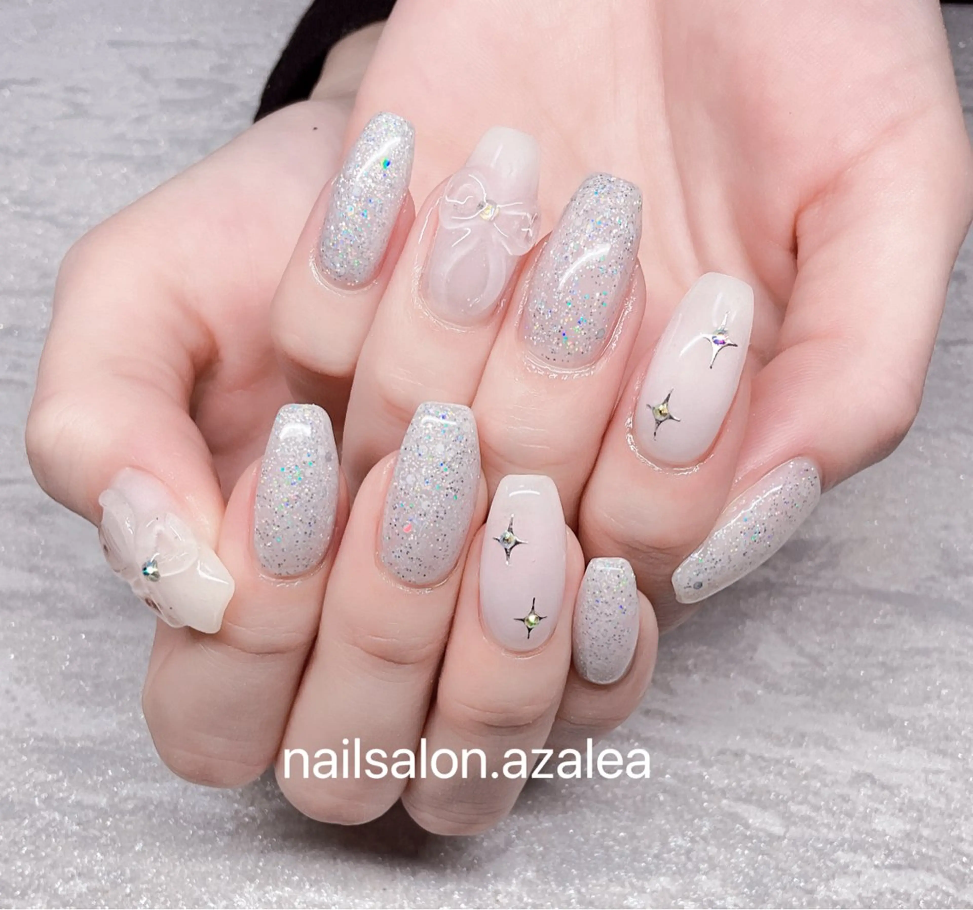 ネイル ハンドネイル R inのネイルデザイン