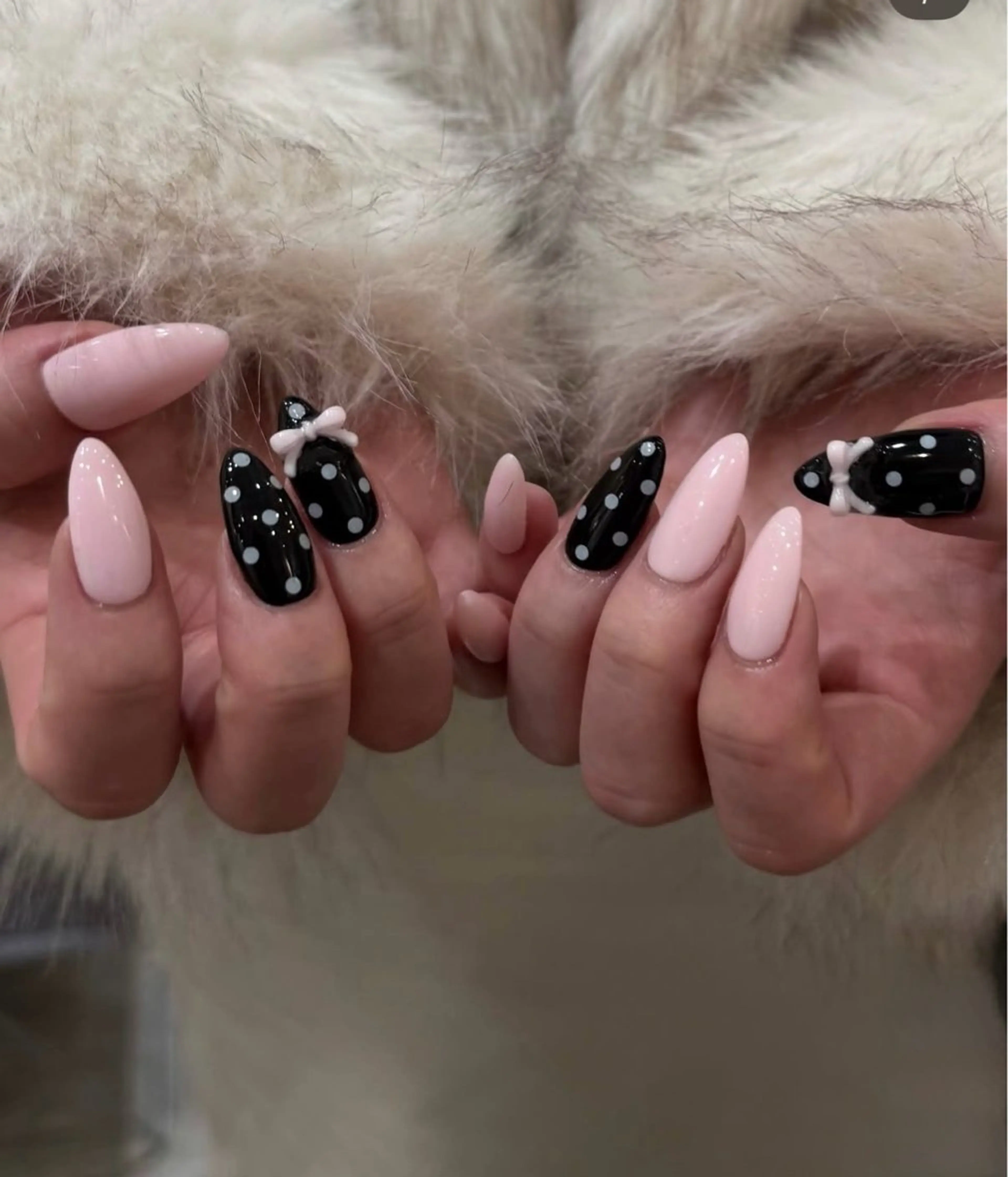 ネイル フレンチネイル グラデーション マグネットネイル ニュアンスネイル シンプルネイル Nihonthy Nail 新宿のネイルデザイン