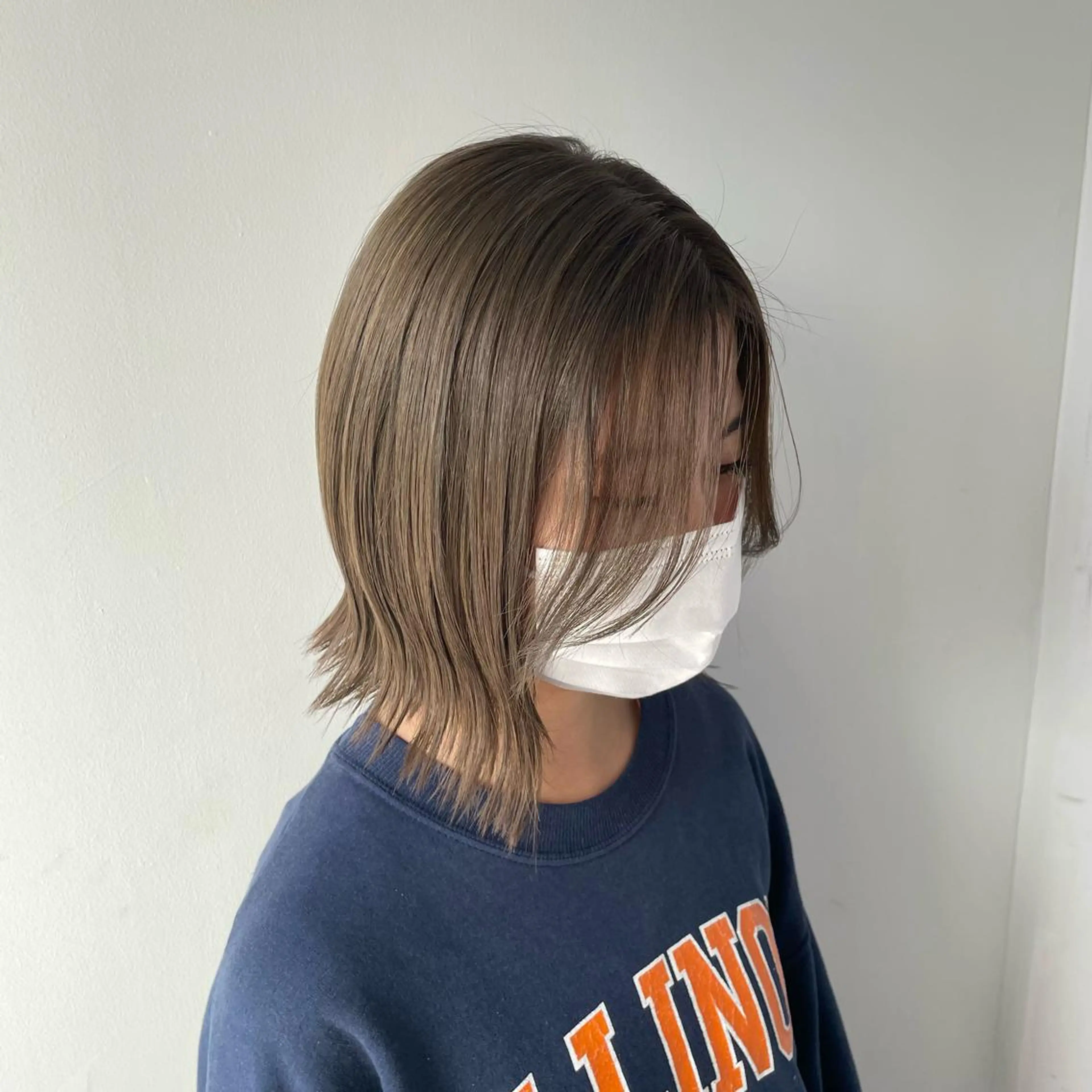 ミディアム ヘアカラー レイヤー/ハイトーン 🫧‪Erikaのヘアスタイル