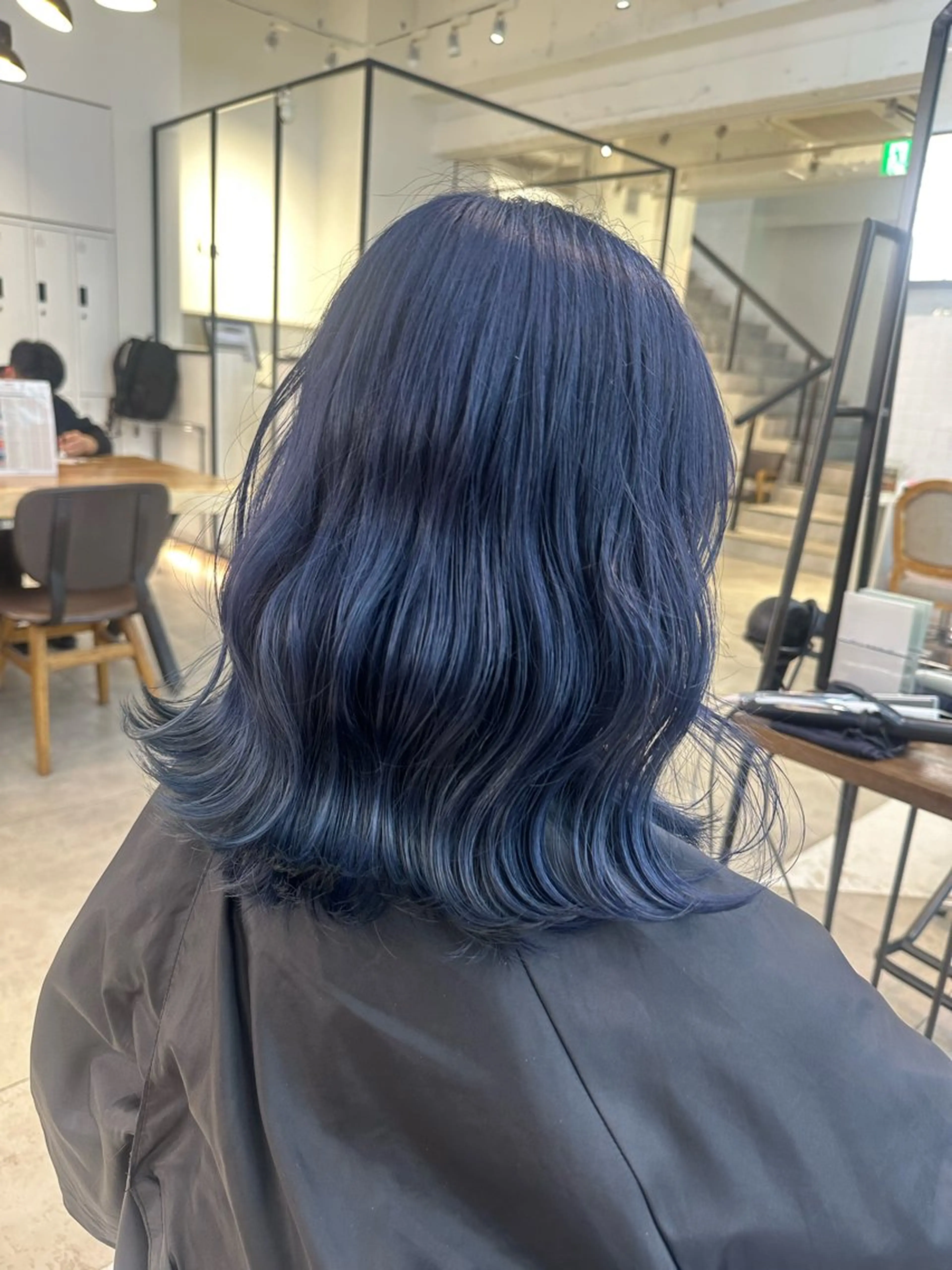 ミディアム ヘアカラー 韓国ヘアメンズ・レデ ィース特化ミクのヘアスタイル