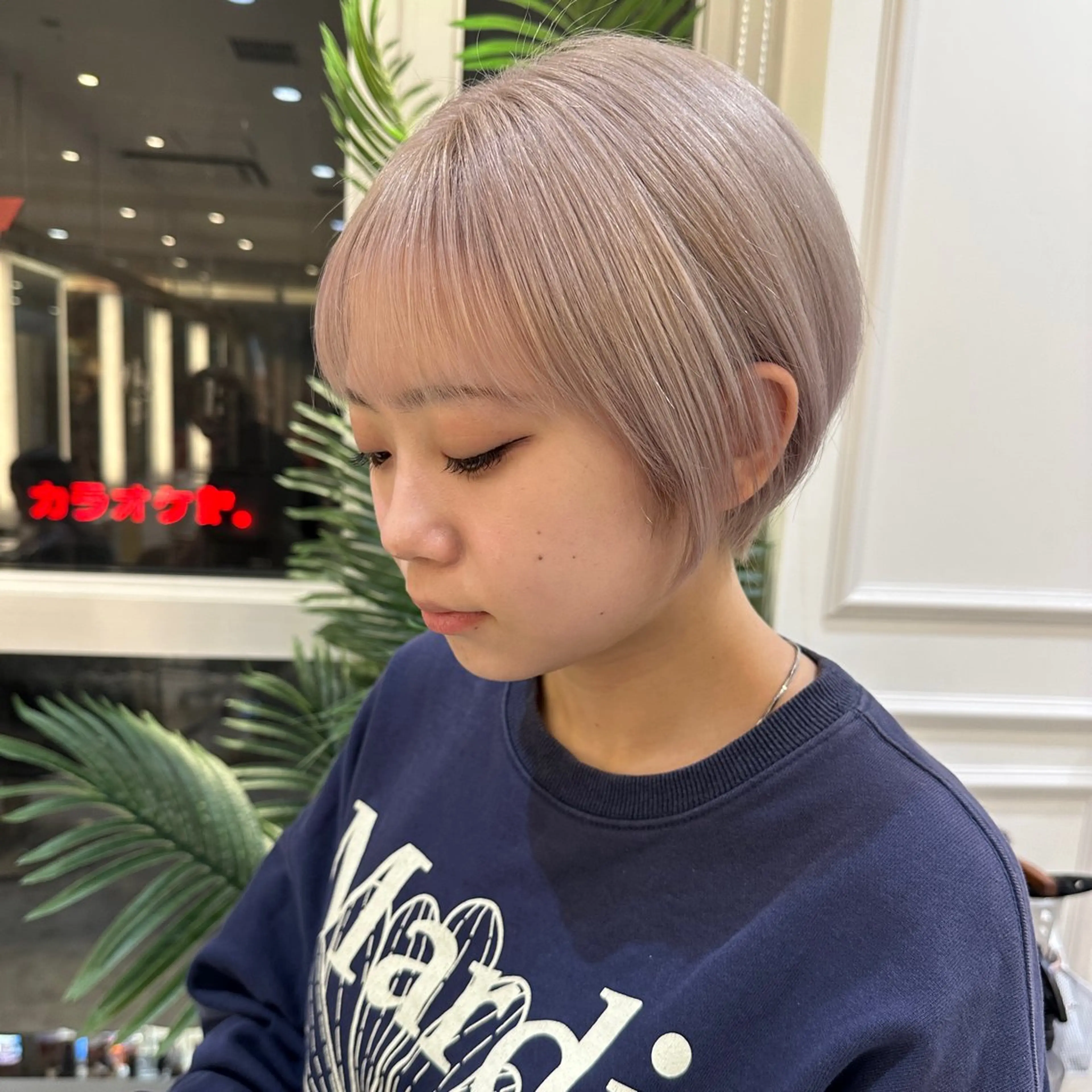 ショート カット ヘアカラー トリートメント レイヤー/ウルフ/ ハイトーンchimiのヘアスタイル