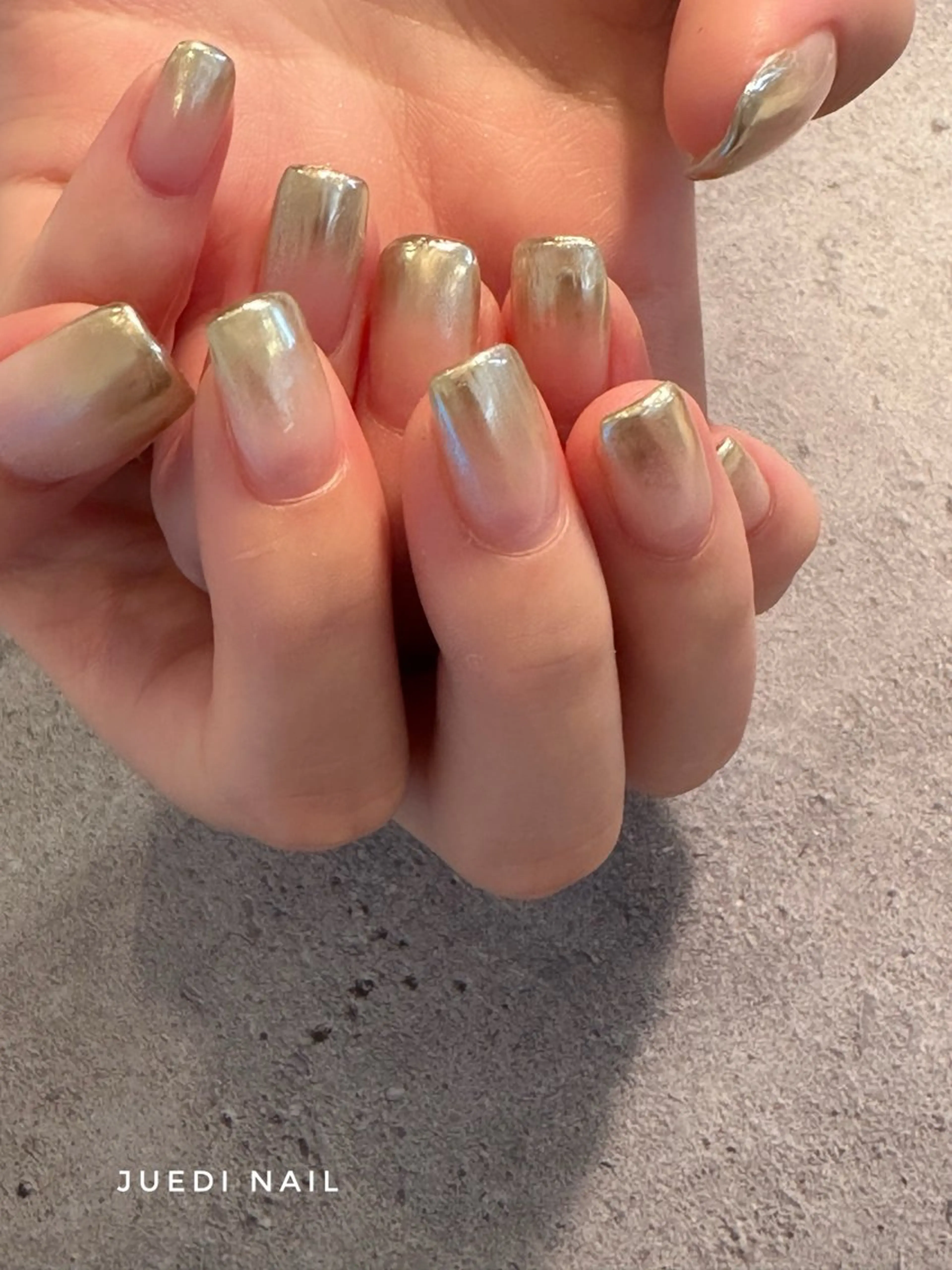 ネイル juedi nail(木曜日のネイル)所属・juedi nail 〜木曜日のネイル〜のネイルデザイン