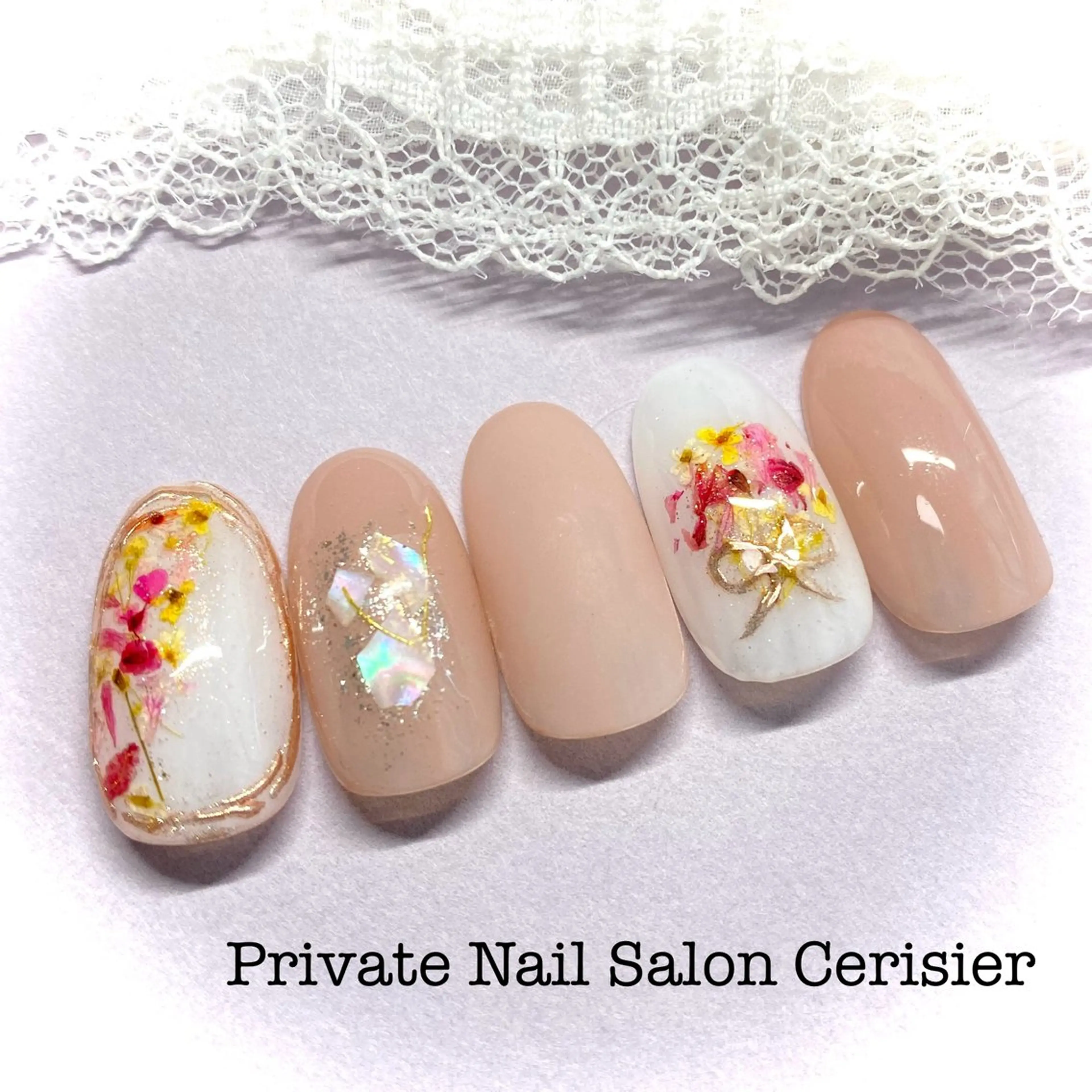 ネイル 春ネイル Honda Kaoriのネイルデザイン