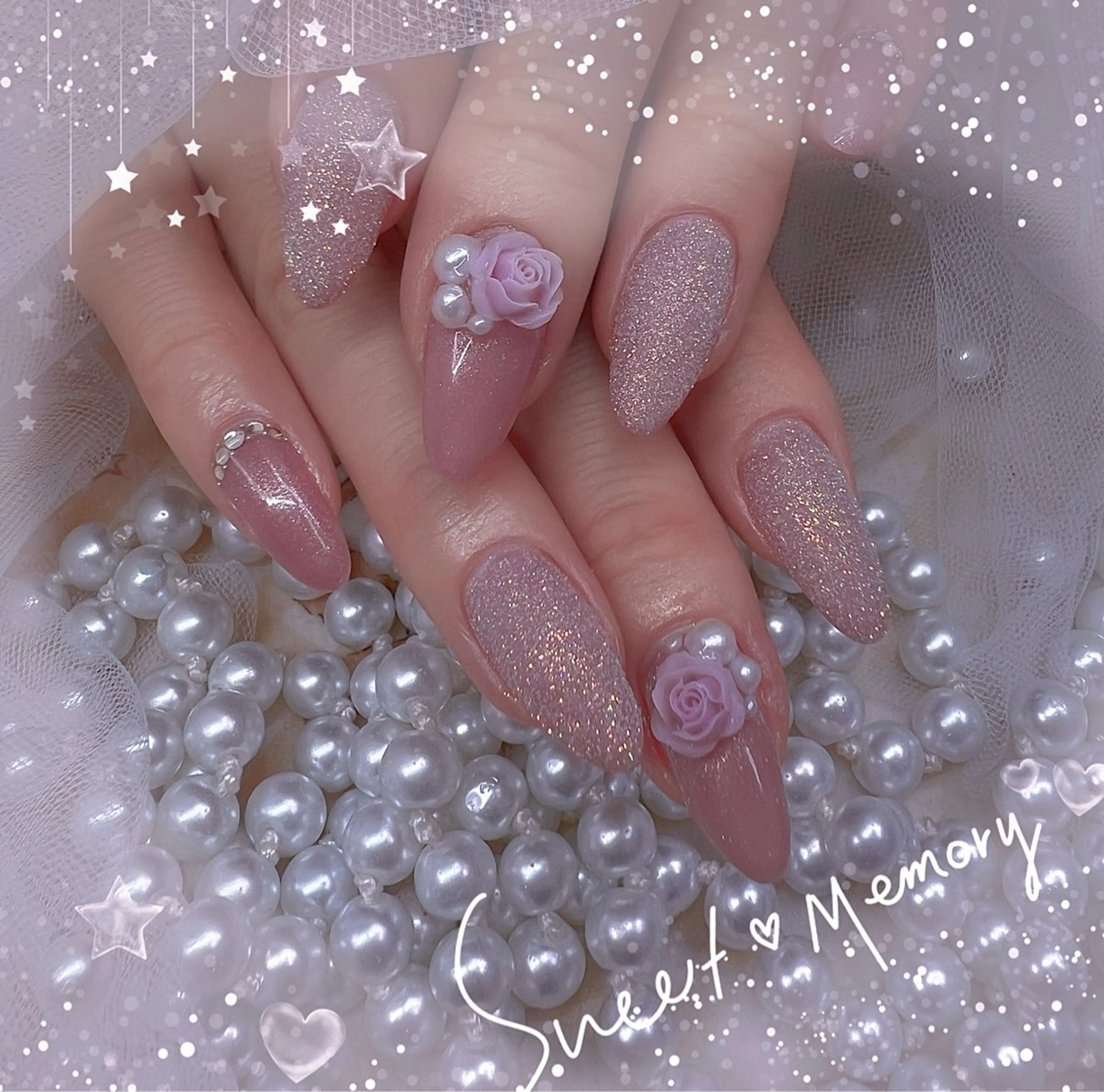 ネイル チークネイル フレンチネイル ガーリー ガラスフレンチ グラデーション ハンドネイル ハンドケア Chill Nailsalonのネイルデザイン