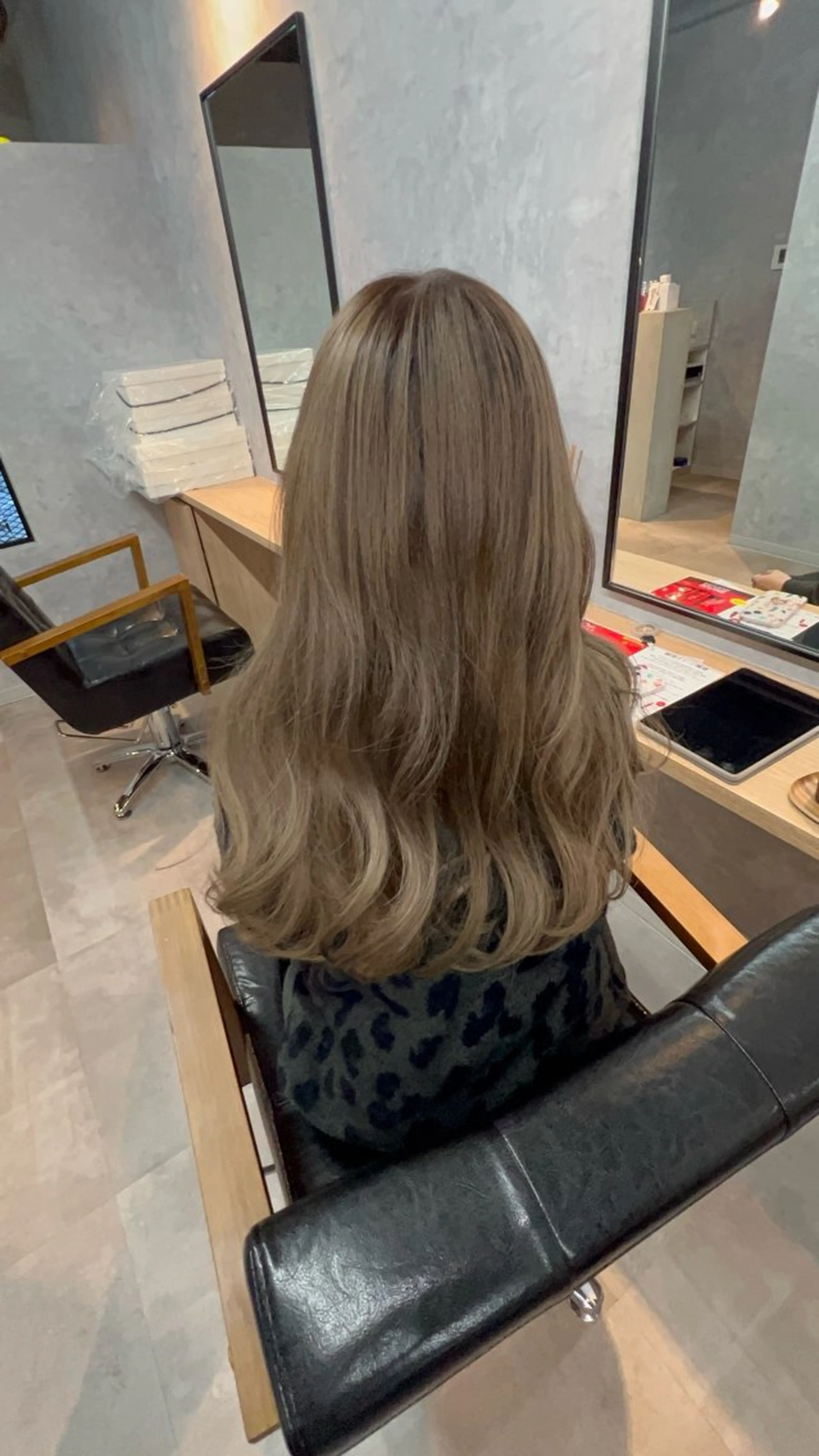 【最高級アルテｲストカラー】フルカラー✖️保湿トリートメントの写真