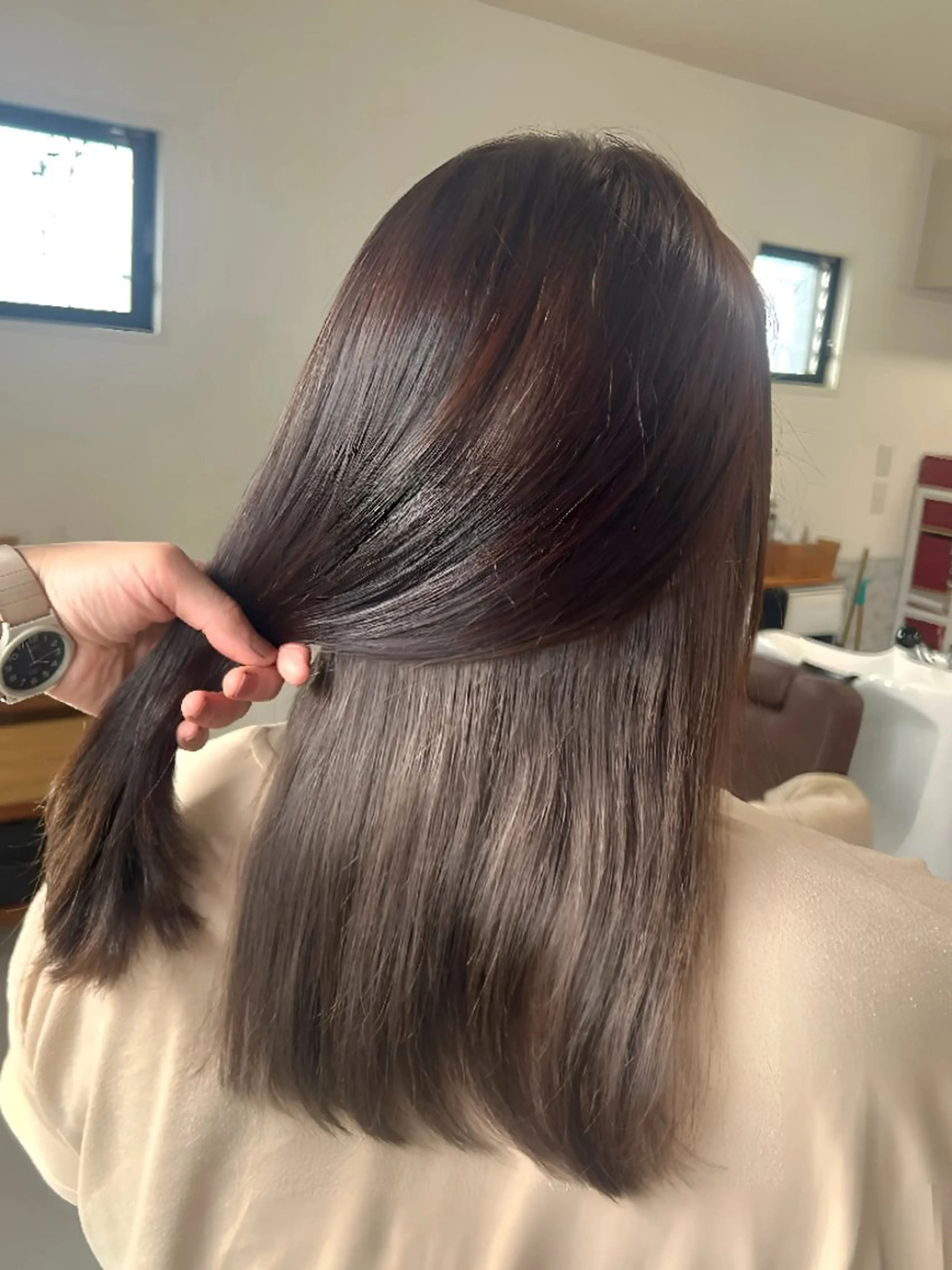 カラー セミロング ma cherie 　naoのヘアスタイル