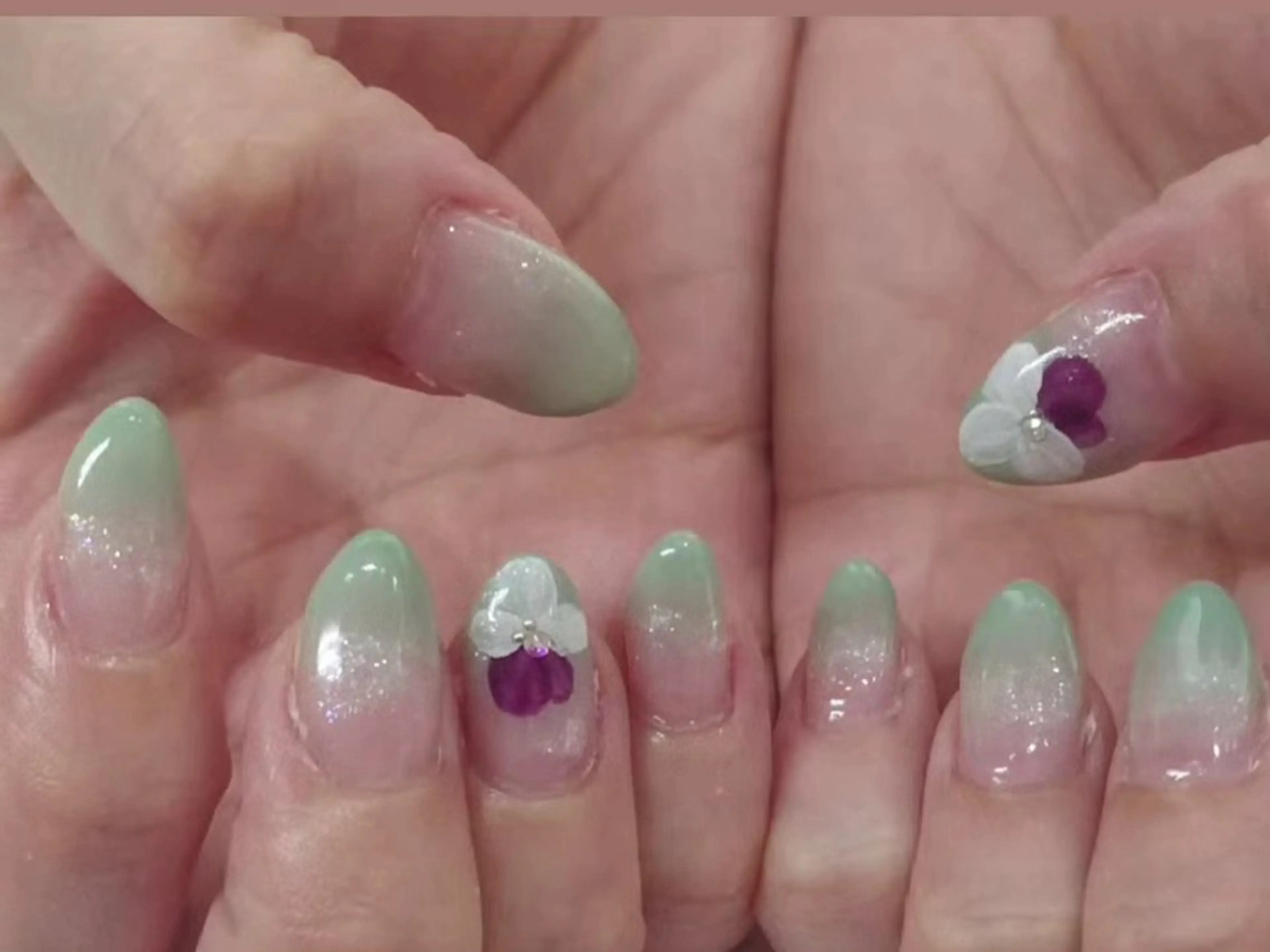 ネイル はあとねいる西新店 yokoのネイルデザイン