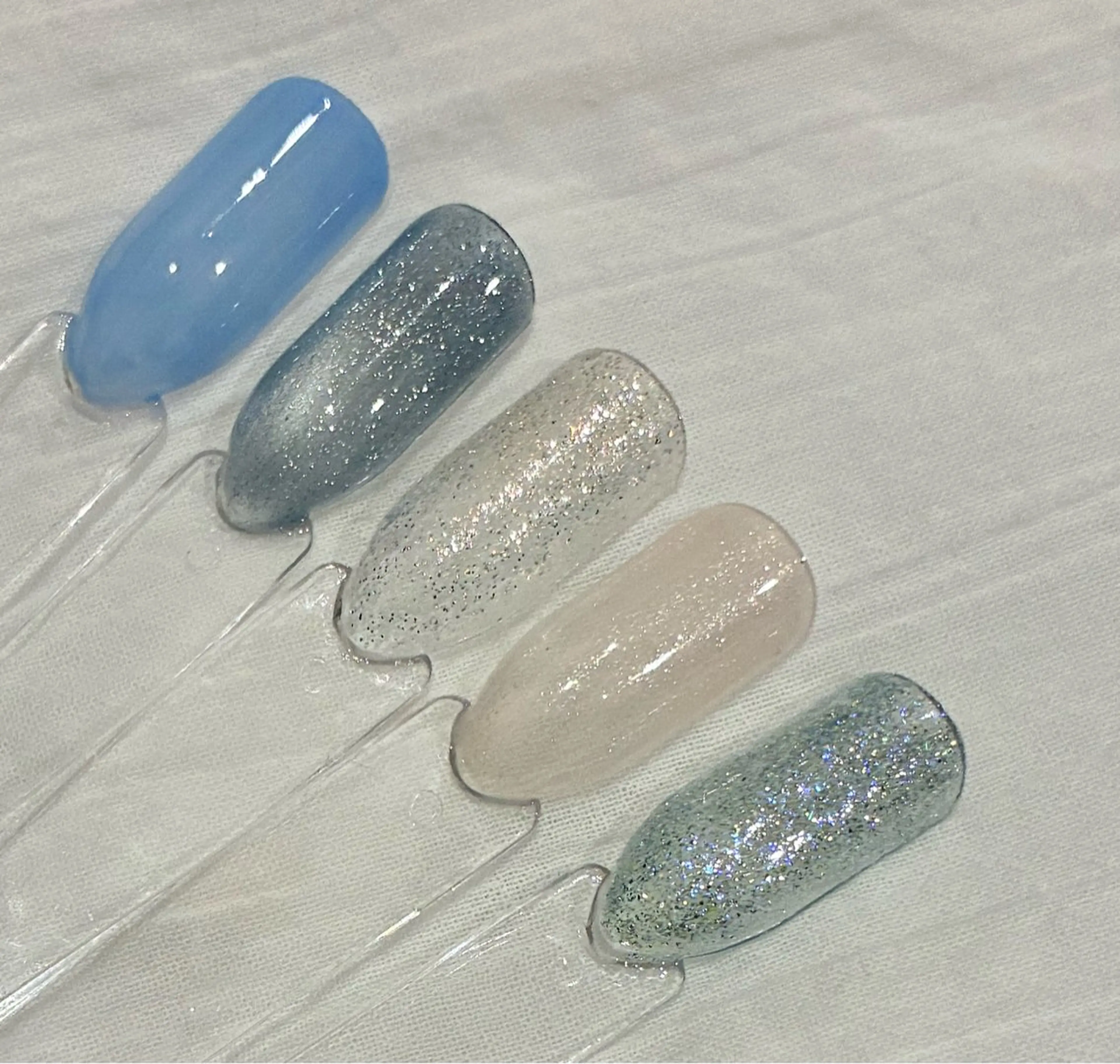 ネイル レース 春ネイル ストーンネイル ワンホンネイル addition スタッフReikoのネイルデザイン