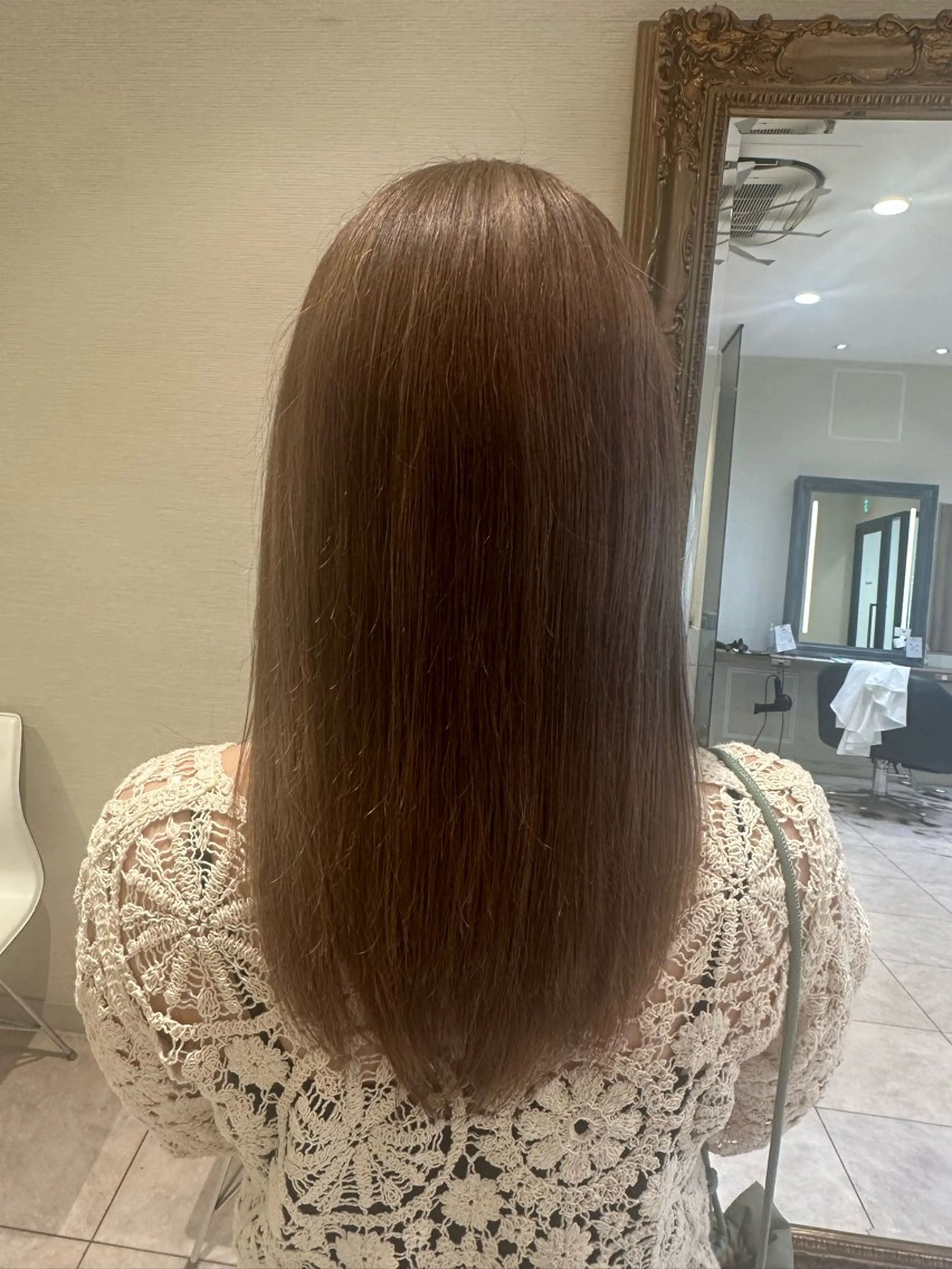 セミロング 海外風/ ハイトーン🇺🇸のヘアスタイル