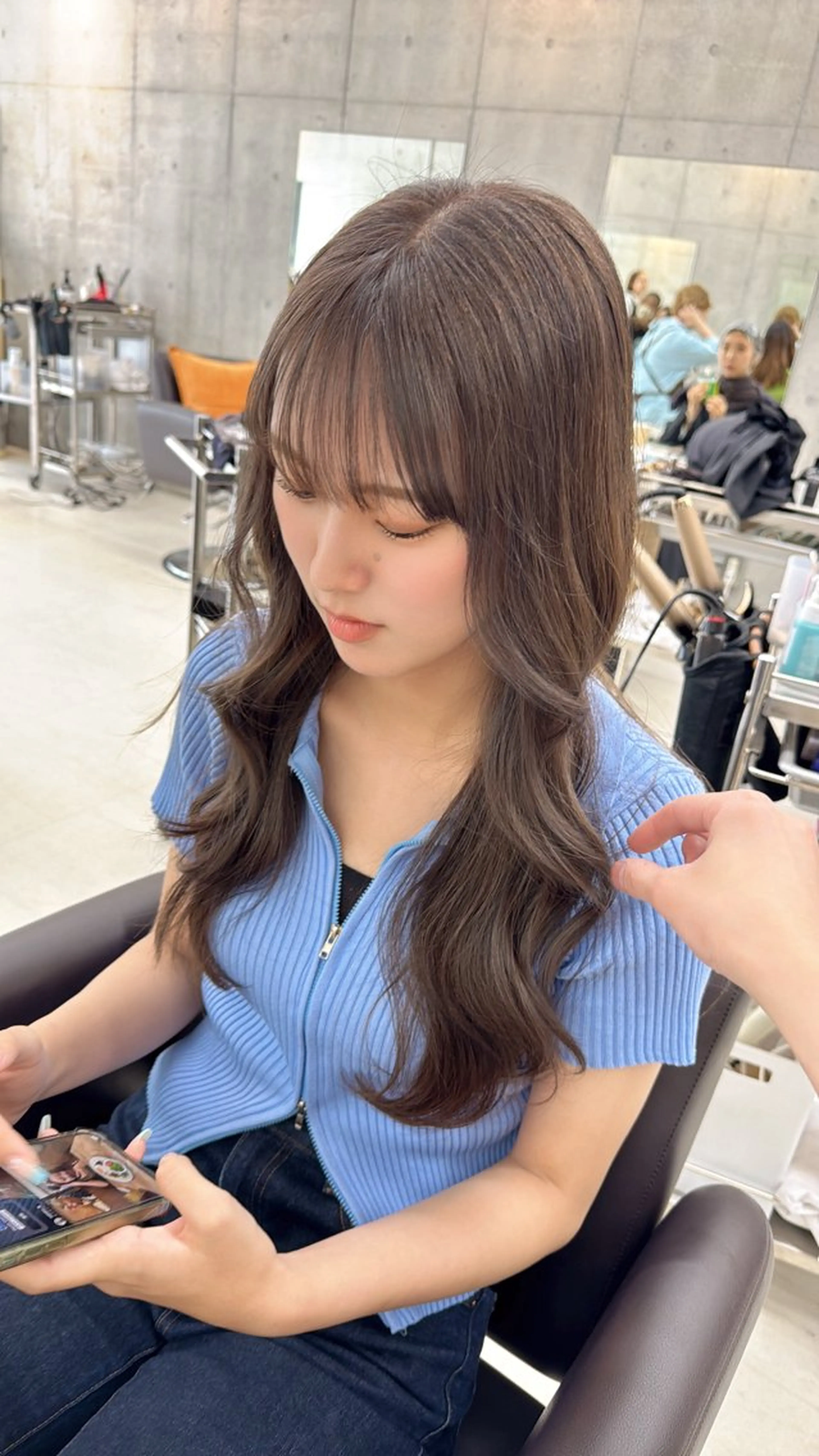 ロング カラー ベージュカラー ダブルカラー ミルクティーベージュ うる艶ヘア♡韓国好き 透明感　shotaのヘアスタイル