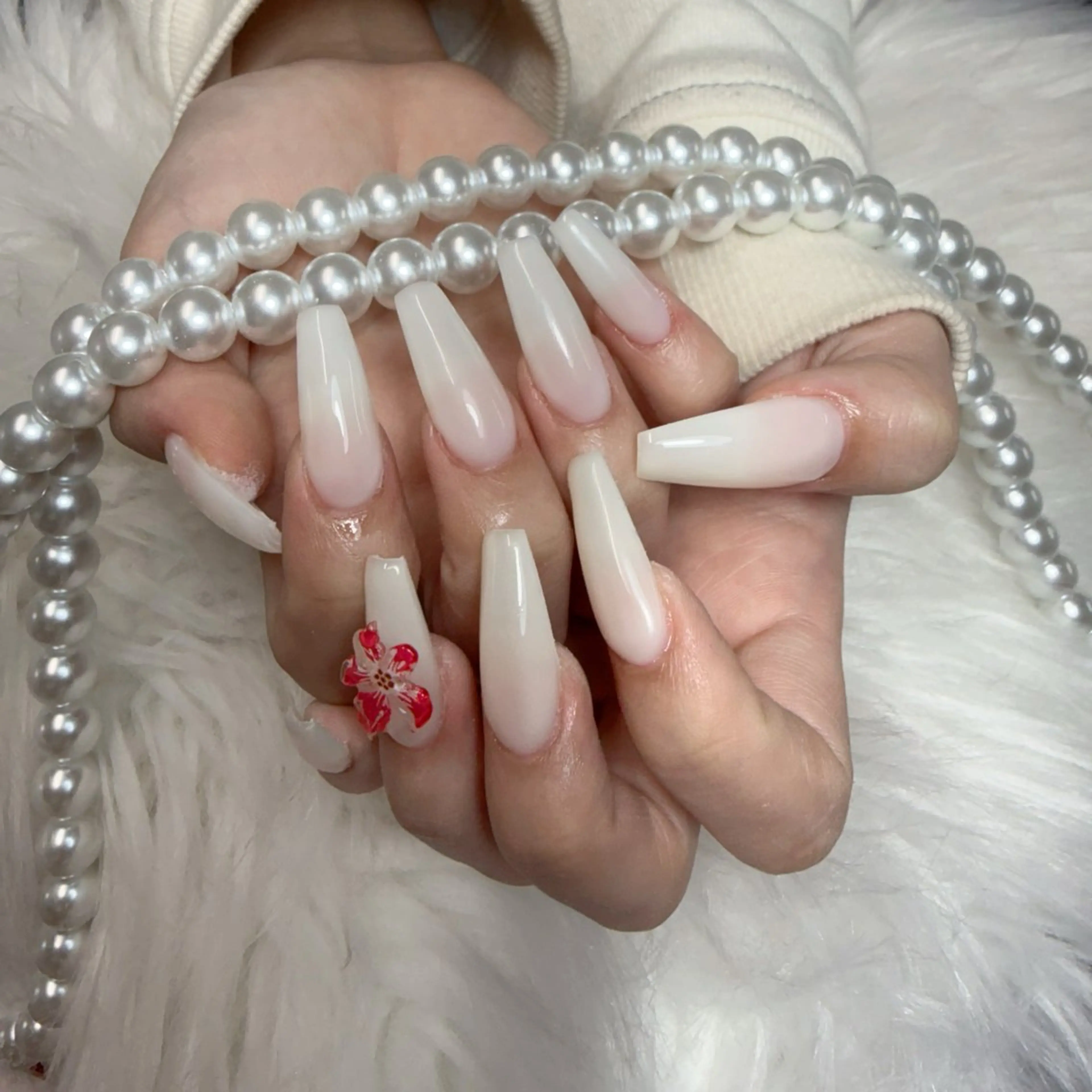 ネイル ハンドネイル 🎀nana🫧 ワンホンネイル🎀のネイルデザイン