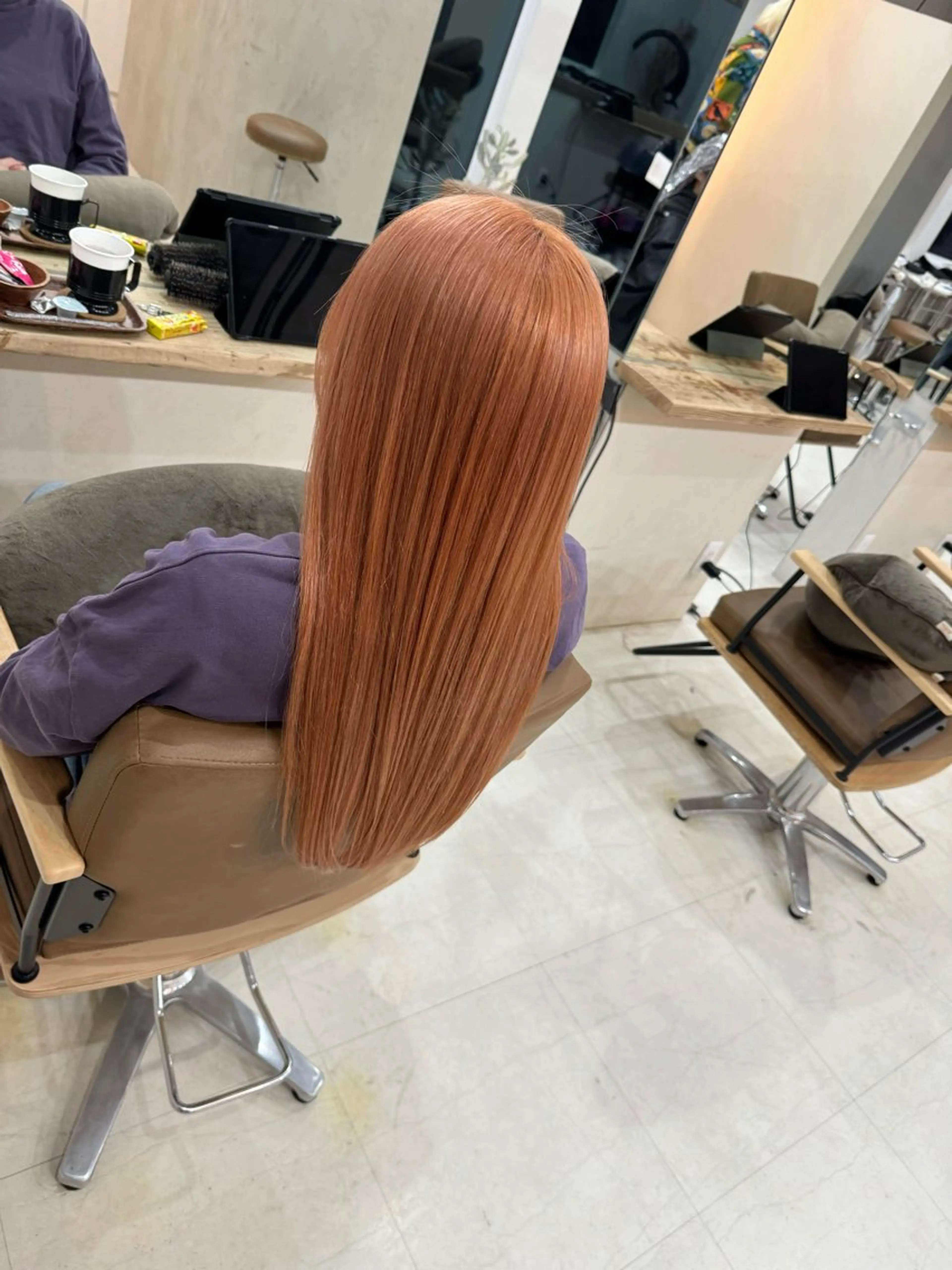 ロング ヘアカラー 鈴木 妃帆未のヘアスタイル