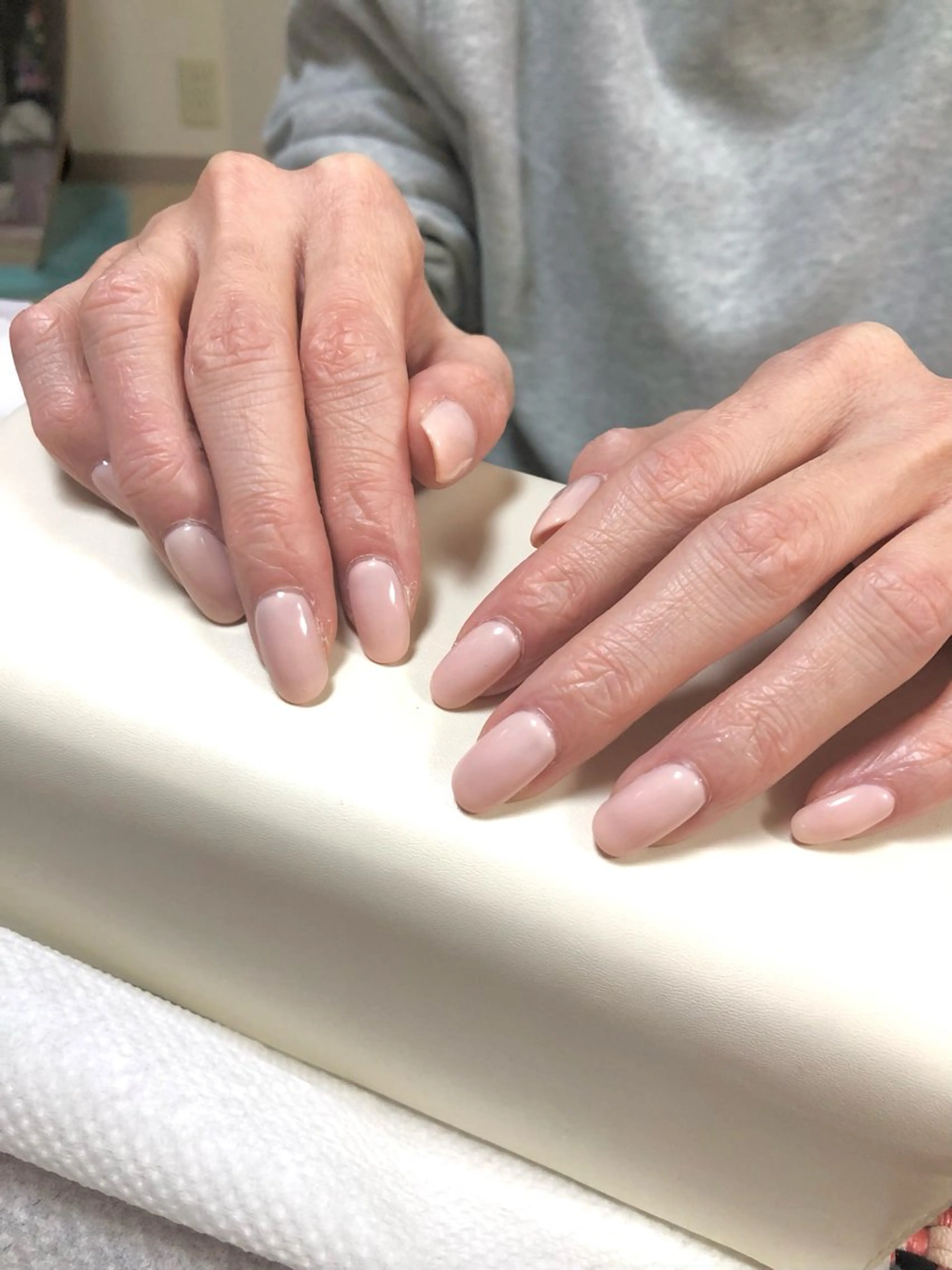 ネイル ワンカラーネイル ホワイト ハンドネイル salon *meehoのネイルデザイン