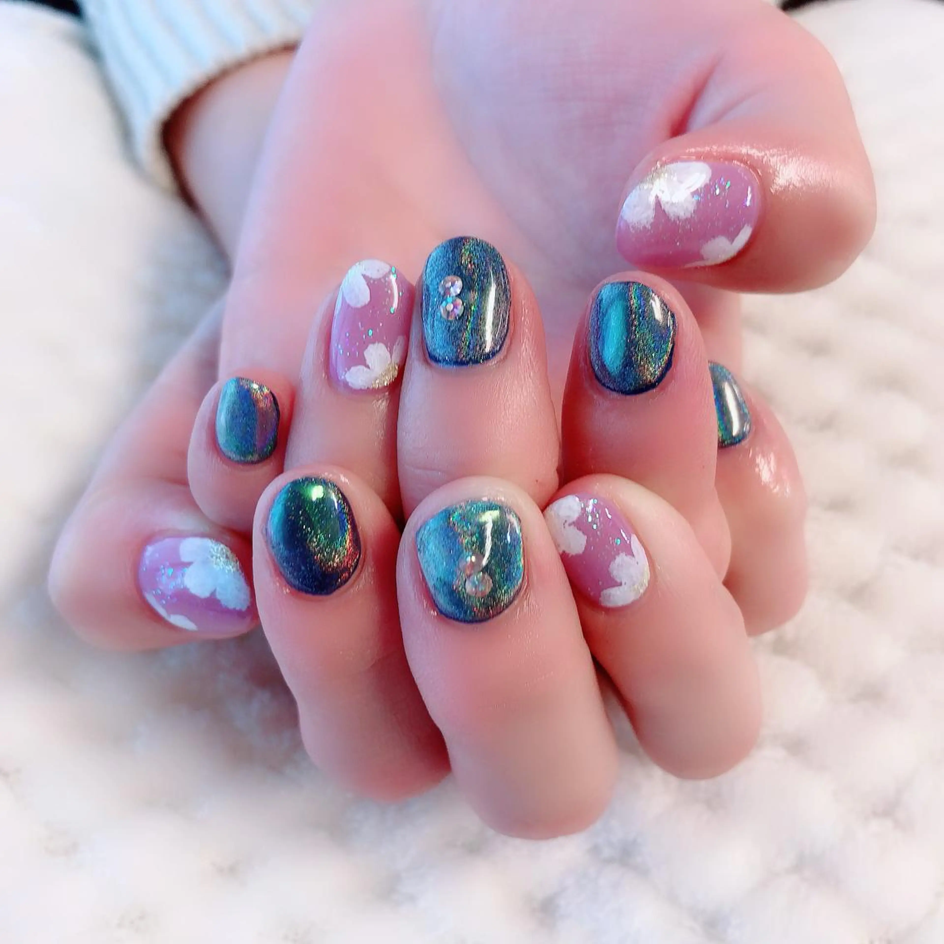 ネイル フラワーネイル ミラーネイル ono megumiのネイルデザイン