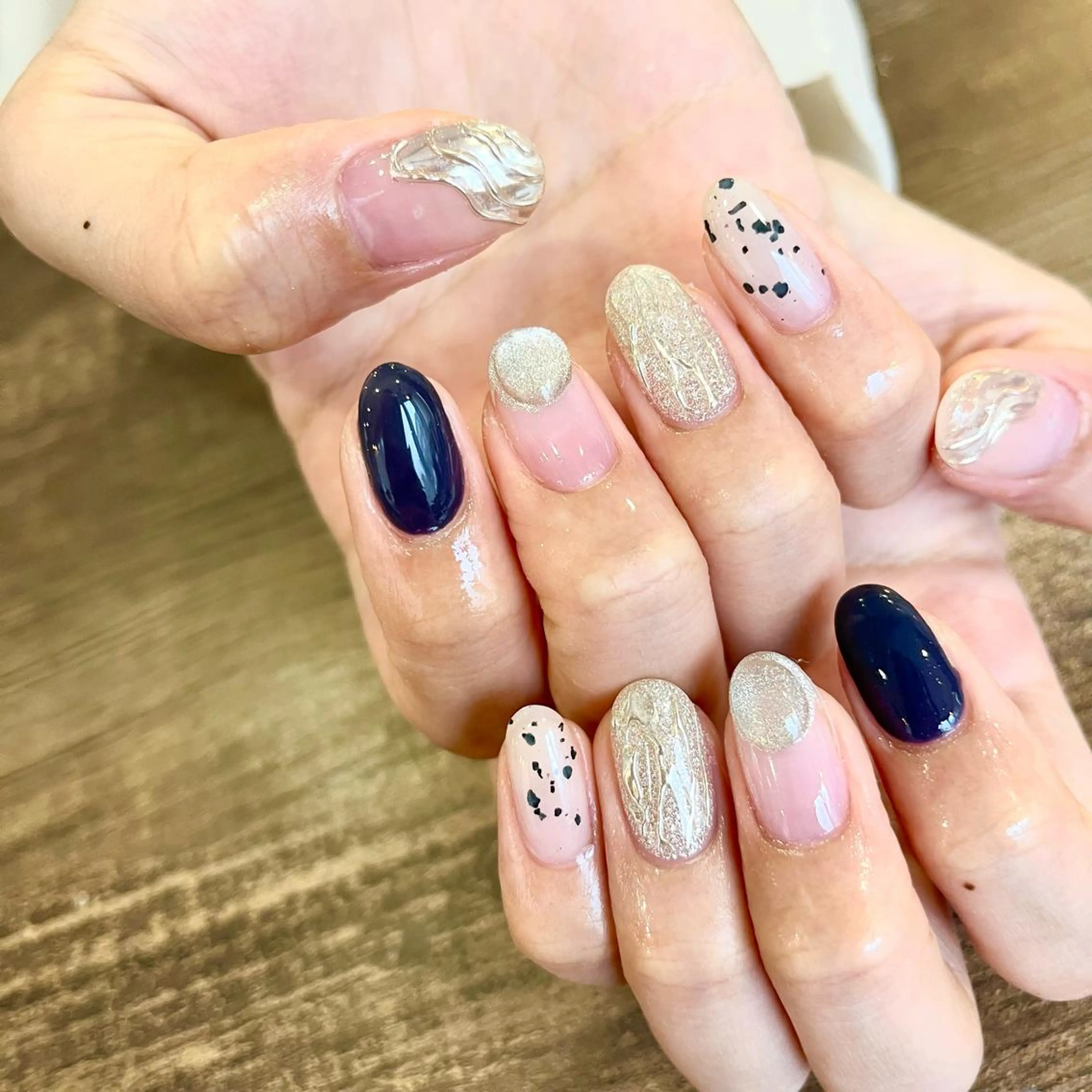 ネイル ハンドネイル Cleo伏見店🌿 Momokaのネイルデザイン