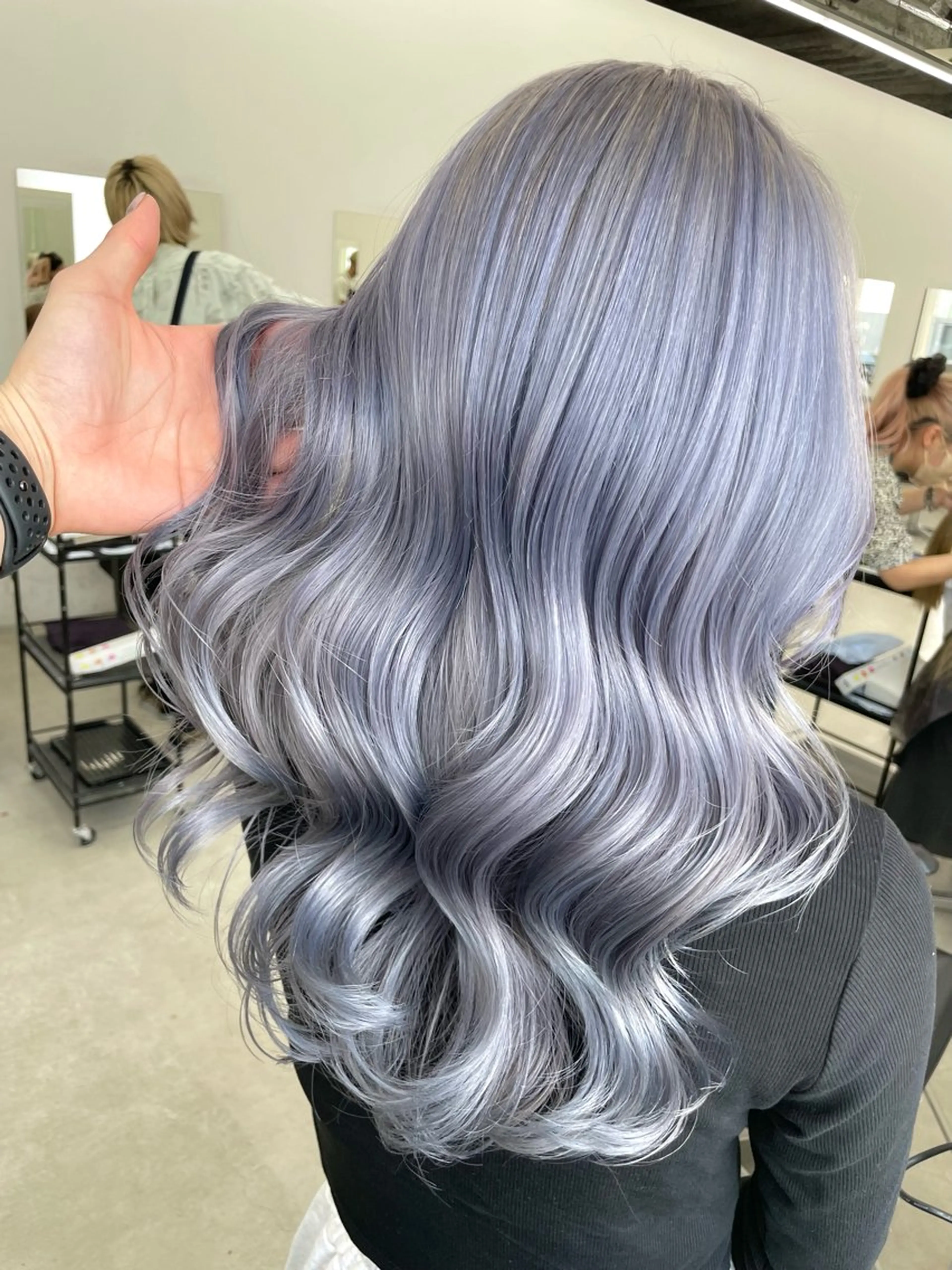 セミロング ヘアカラー 大平 琶月のヘアスタイル