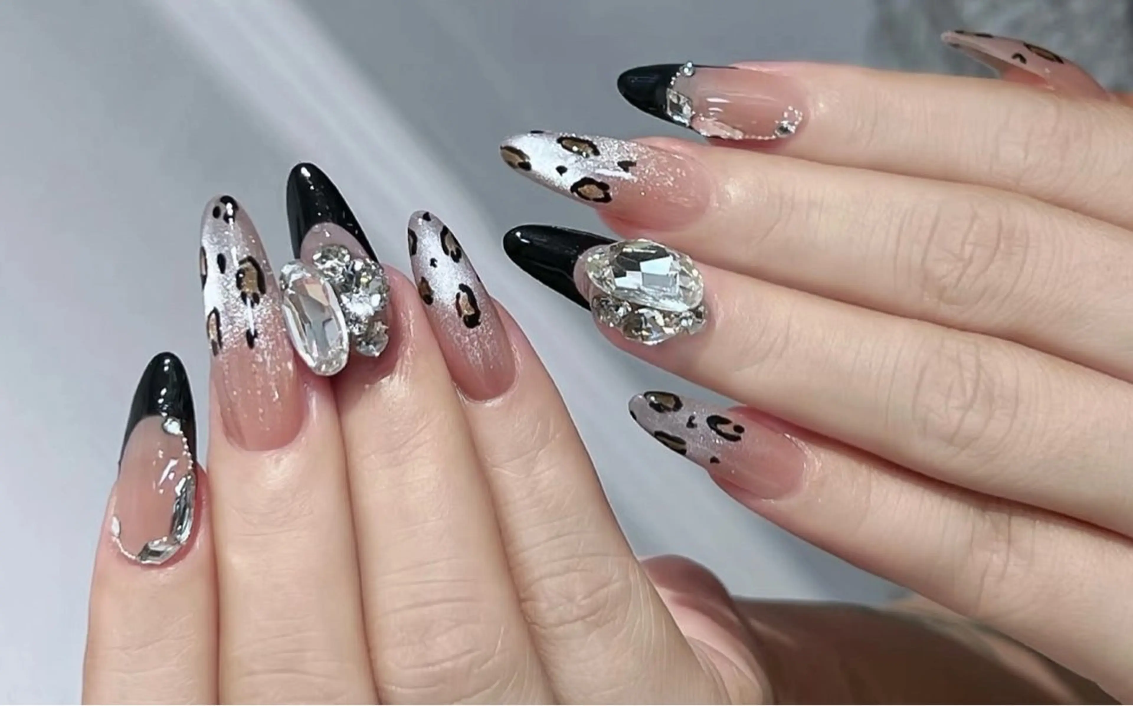 ネイル RUBY Nail Salon[霞ヶ関店]所属・Ruby Nail 霞ヶ関店のネイルデザイン