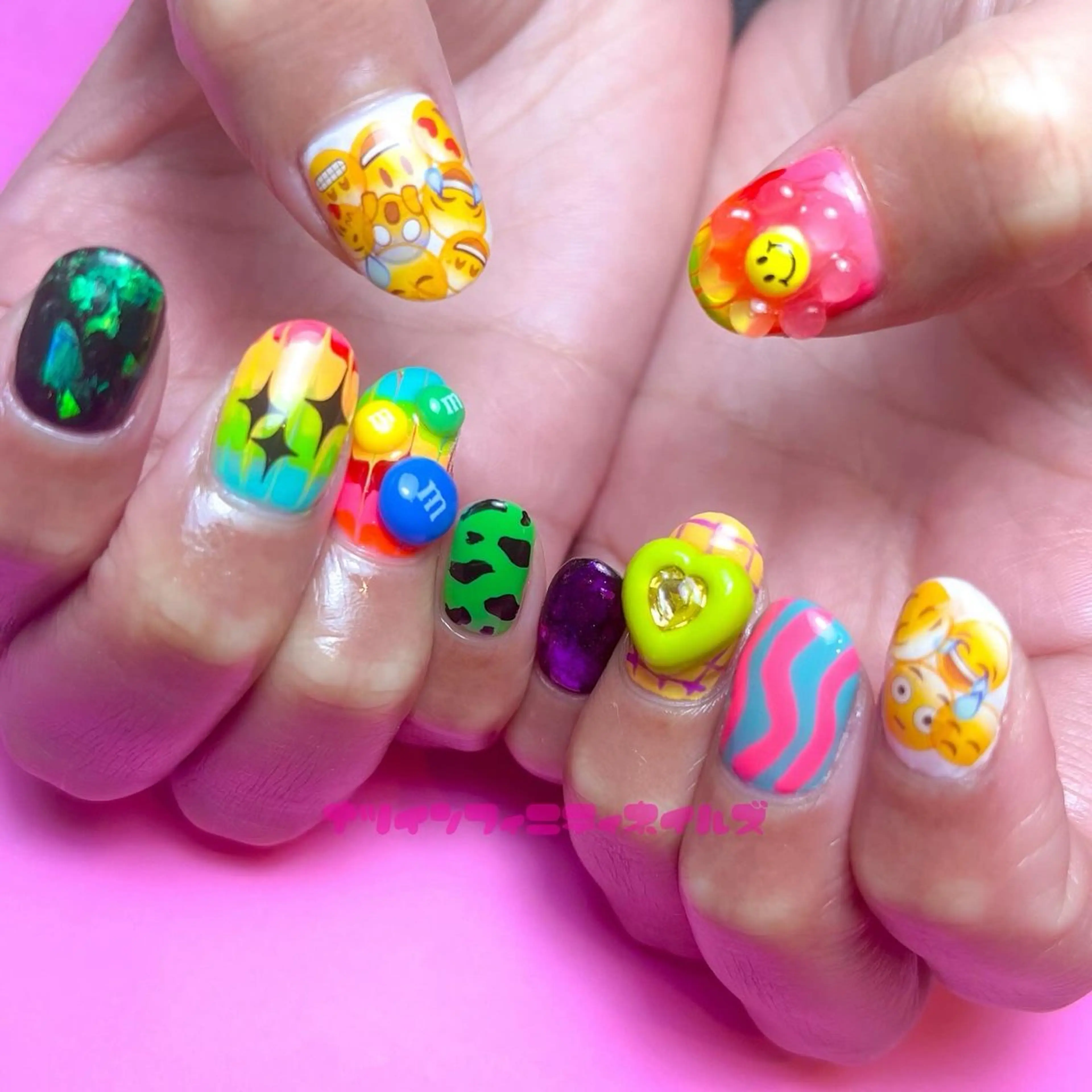 ネイル ハンドネイル ハンドケア ナツインフィニティ ネイルズ(なつ)のネイルデザイン