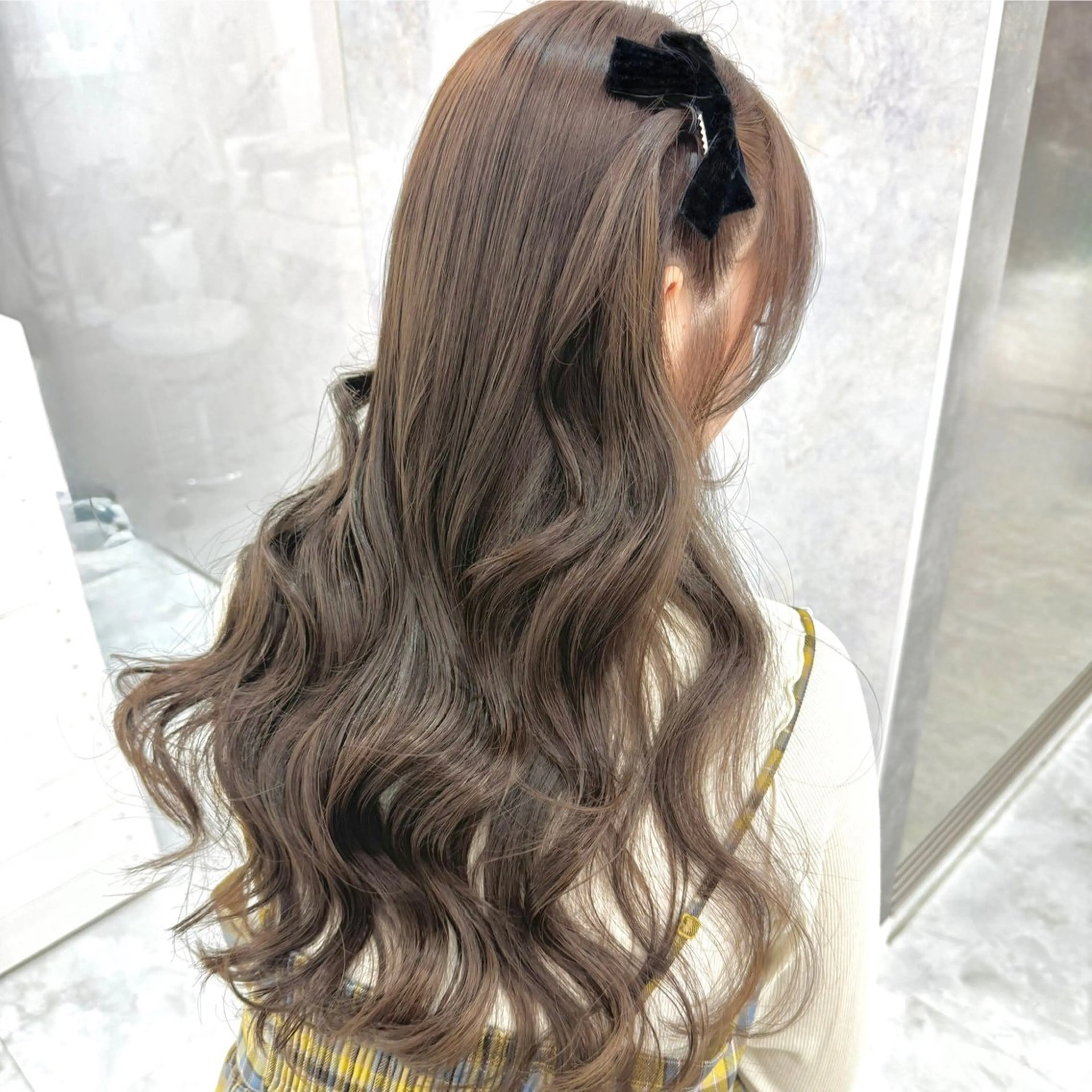 ミディアム カラー パーマ ヘアアレンジ メンズ キッズ メンズブリーチ ブリーチ ダブルカラー グレージュ ブリーチなしカラー ヘアカラー トリートメント 💖オタク美容師 ꒰ঌ♡モモ♡໒꒱のヘアスタイル