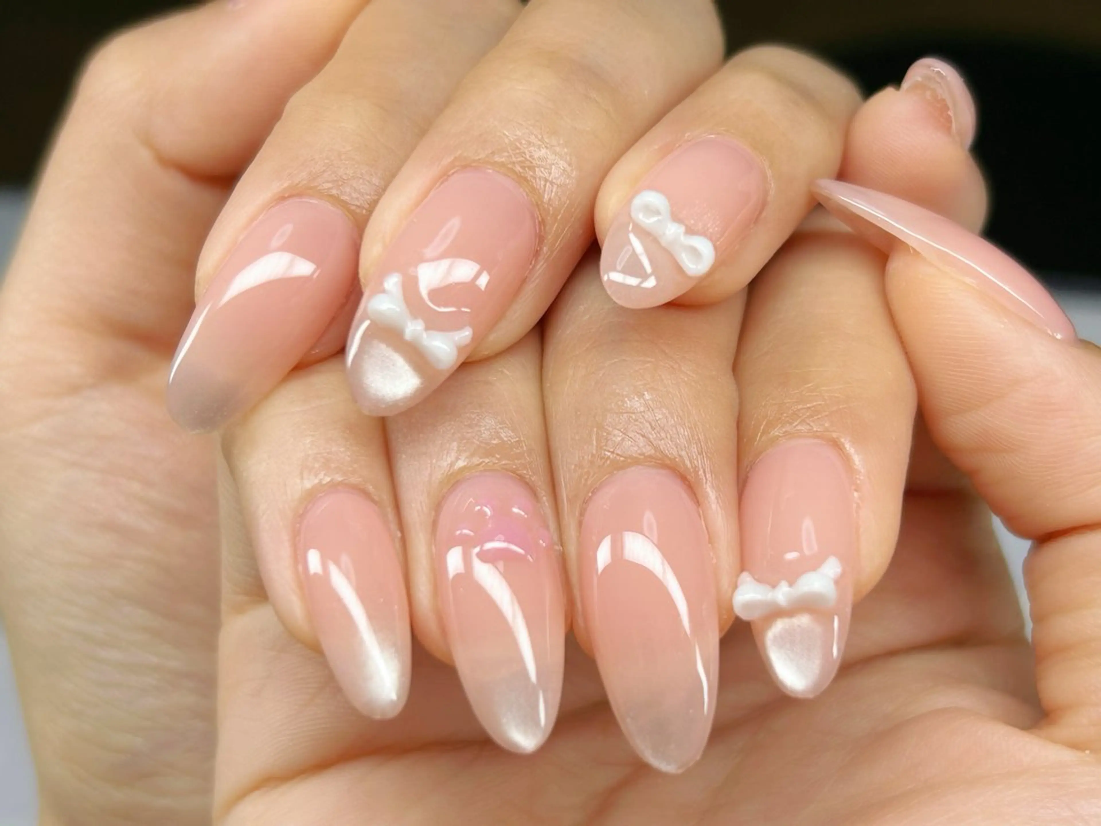 ネイル アートネイル チークネイル 成人式 入学式 長さ出し ハンドネイル Lino Nailのネイルデザイン