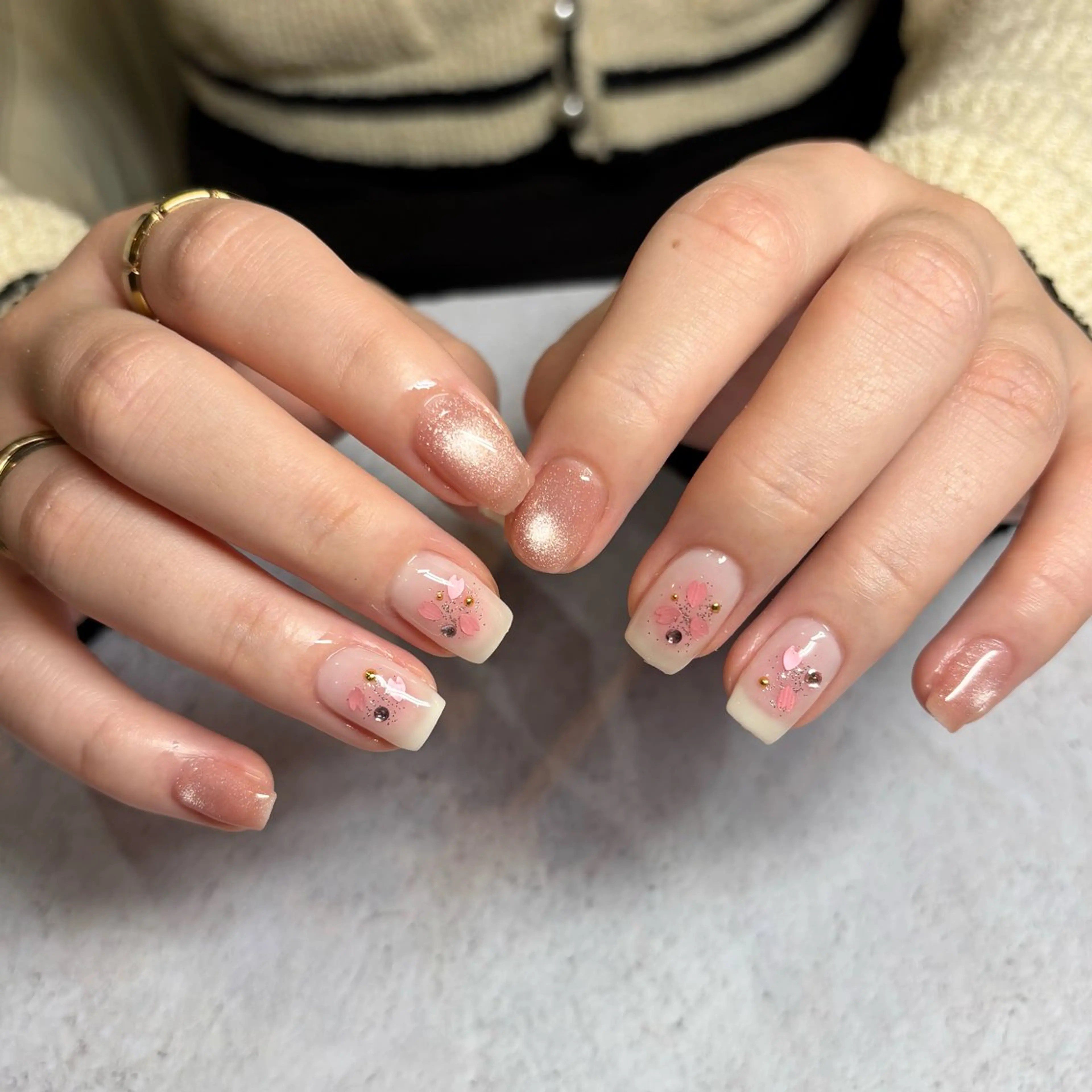 ネイル Lusso ayaneのネイルデザイン