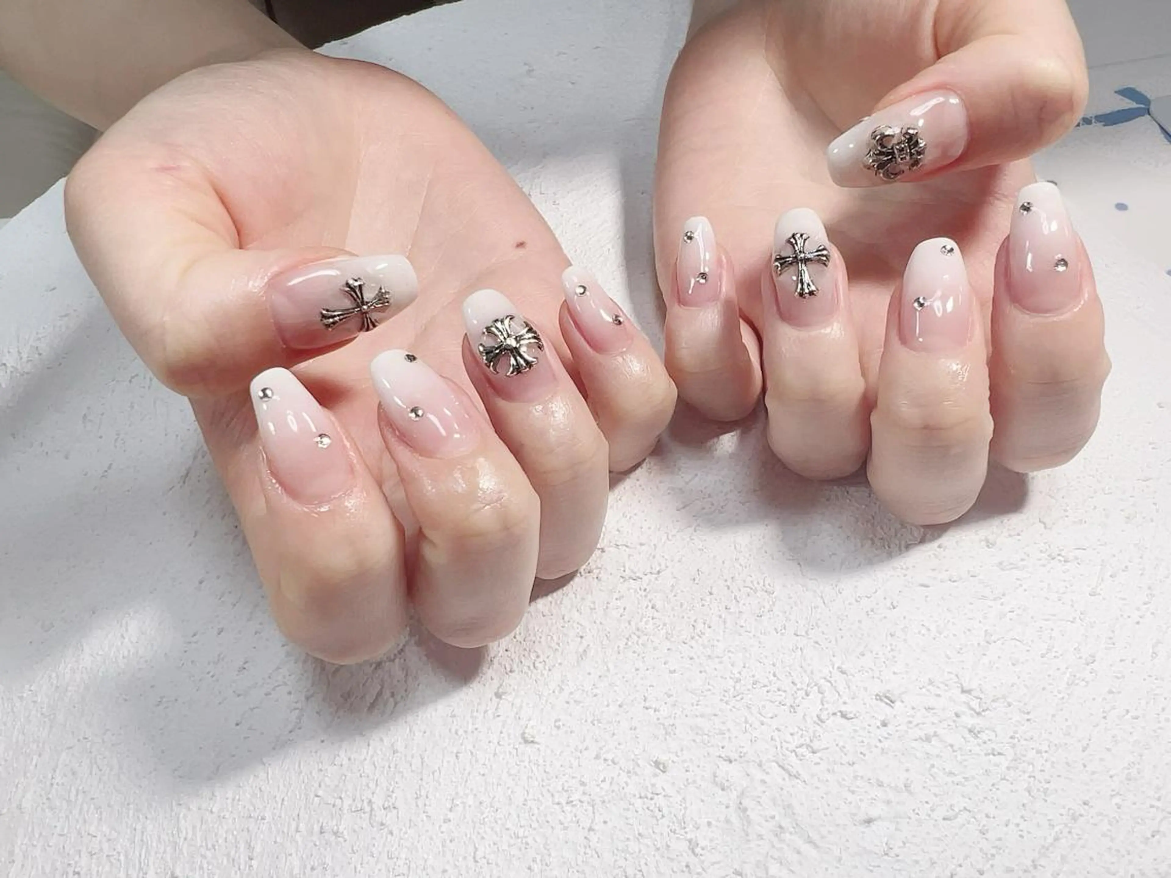 ネイル 持ち込み Regaro i.sのネイルデザイン