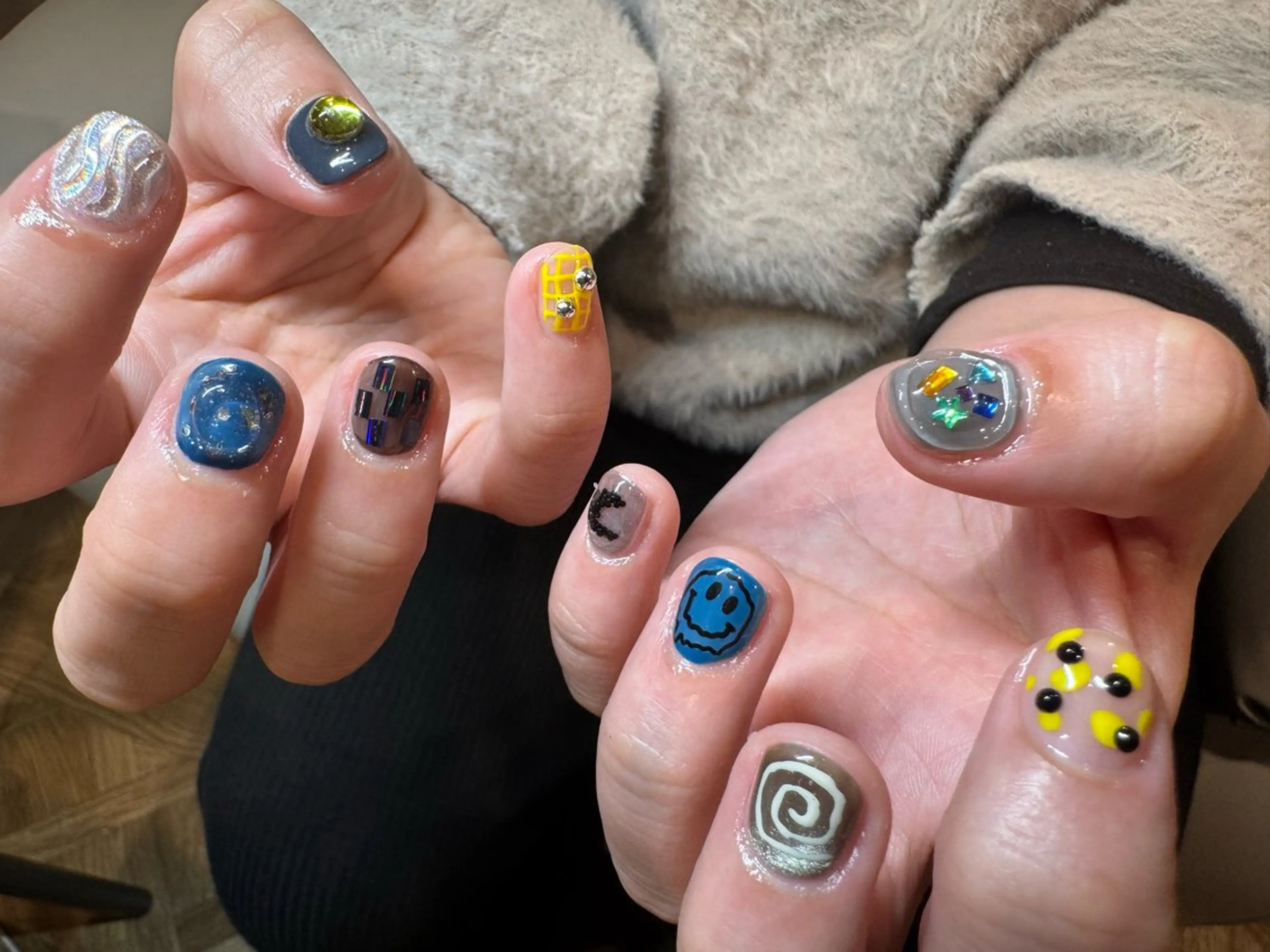 ネイル tsumeasobi所属・tsumeasobi 🪬macoのネイルデザイン