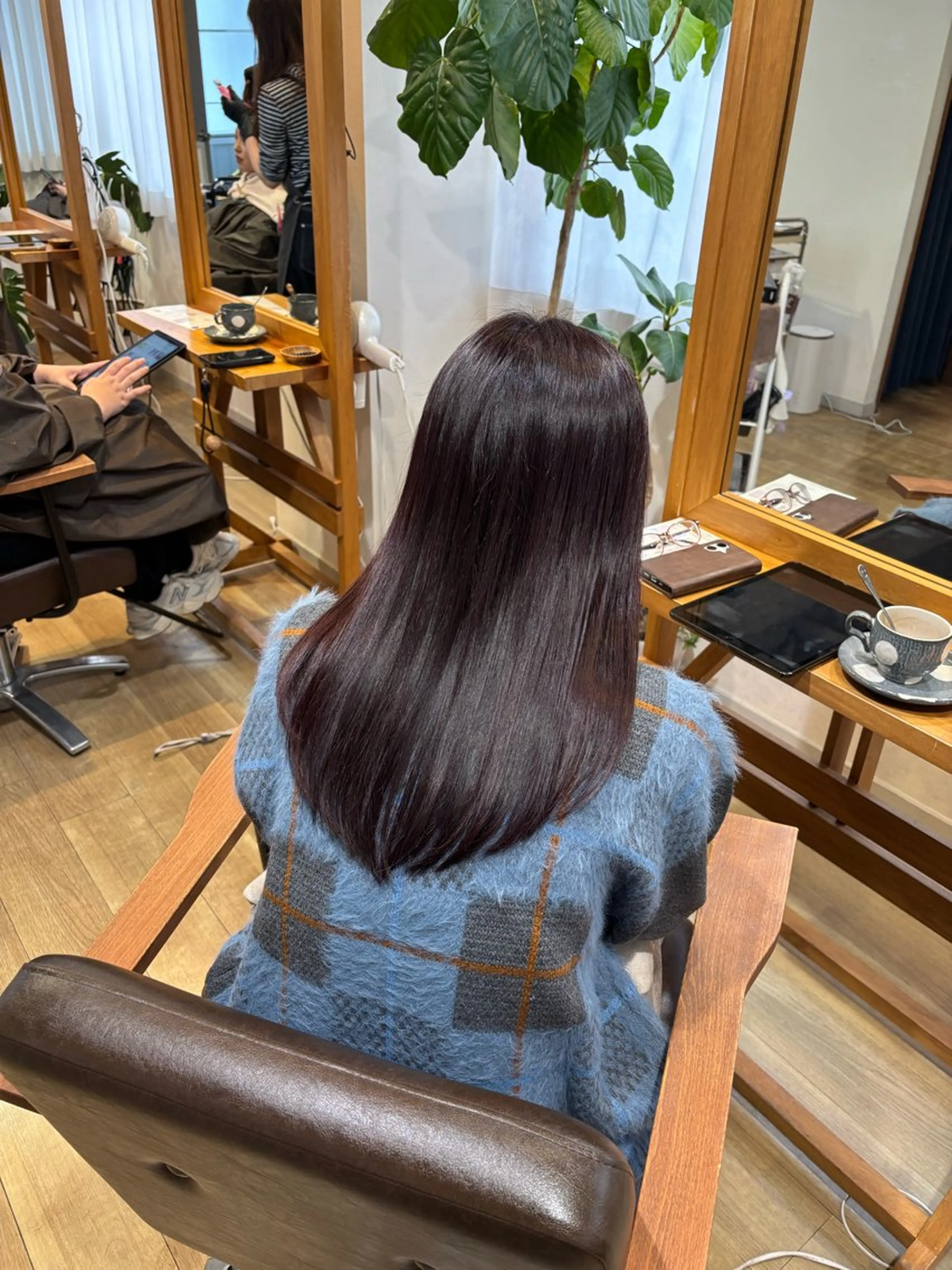 セミロング カラー RINNO🌷艶髪/ 透明感&艶カラーのヘアスタイル