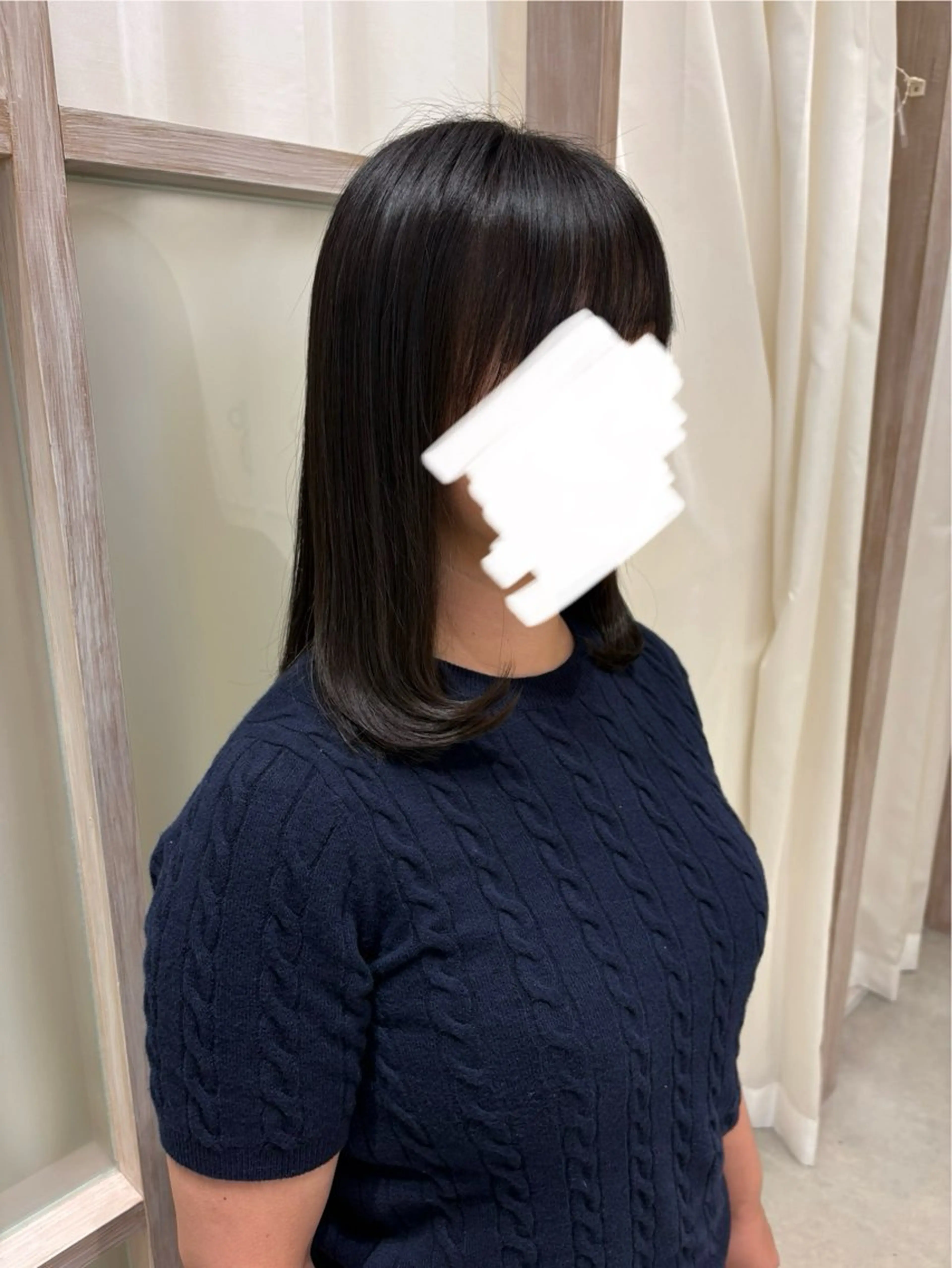 ミディアム 加藤 風花のヘアスタイル