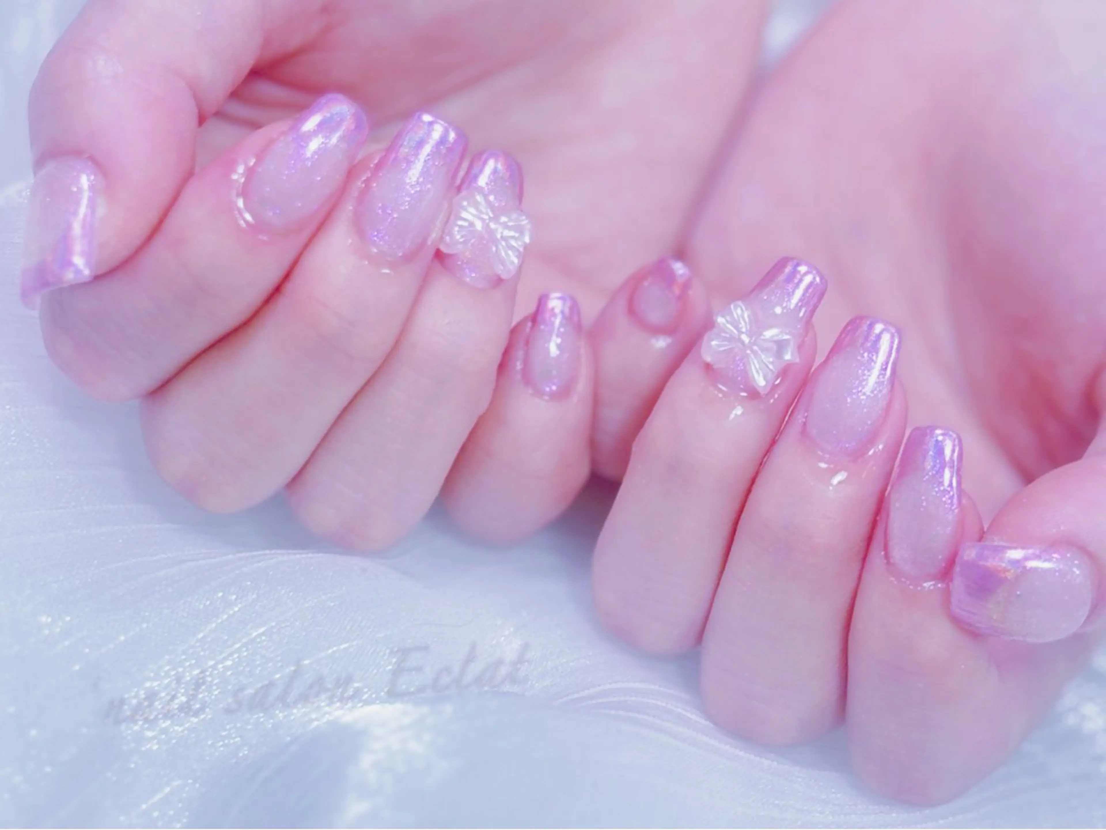 ネイル ネイルサロンエクラ 🫧Shizukaのネイルデザイン