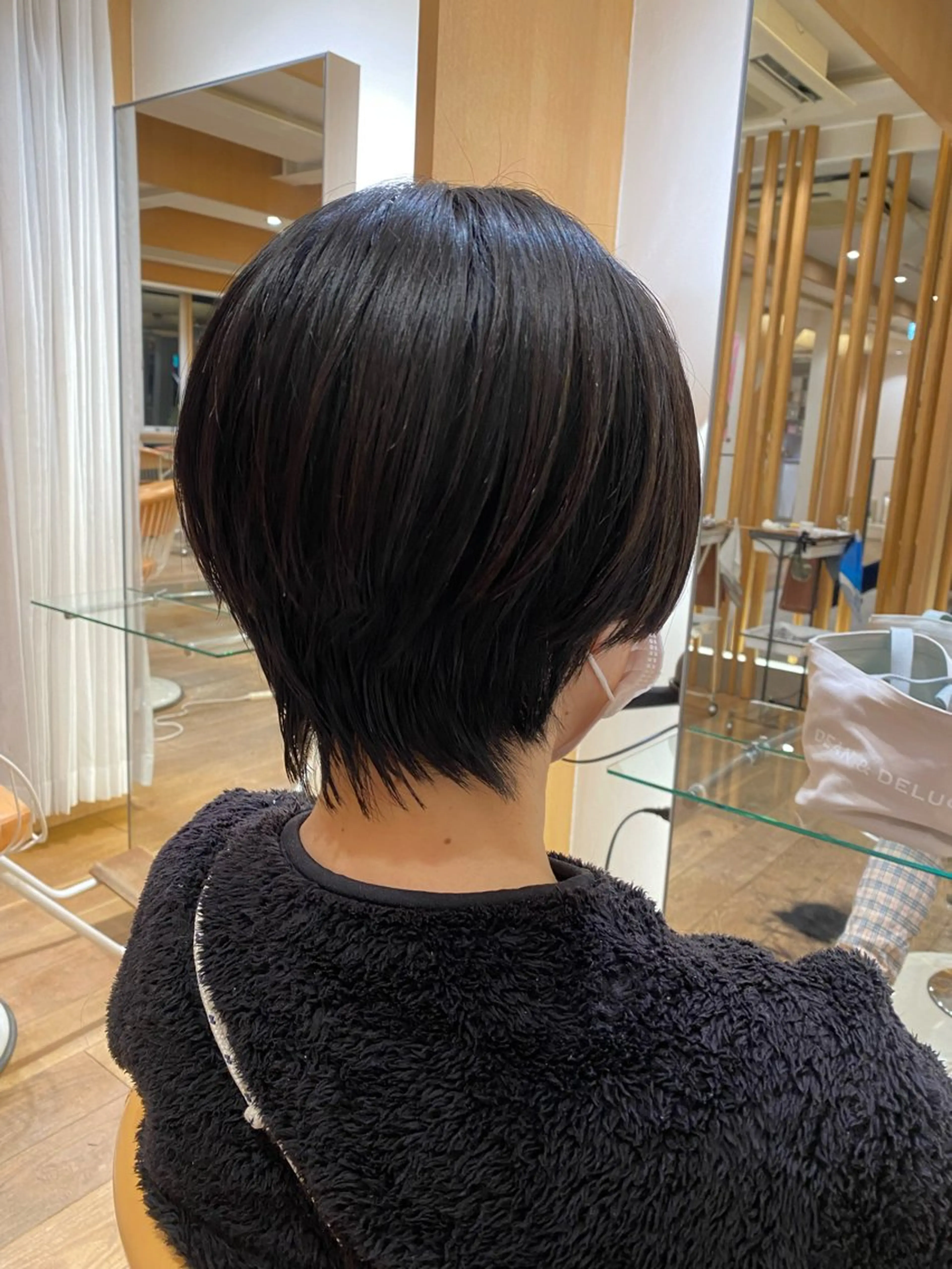 ショート 🌻おおとみはな/ レイヤー/Wカラ🌻のヘアスタイル