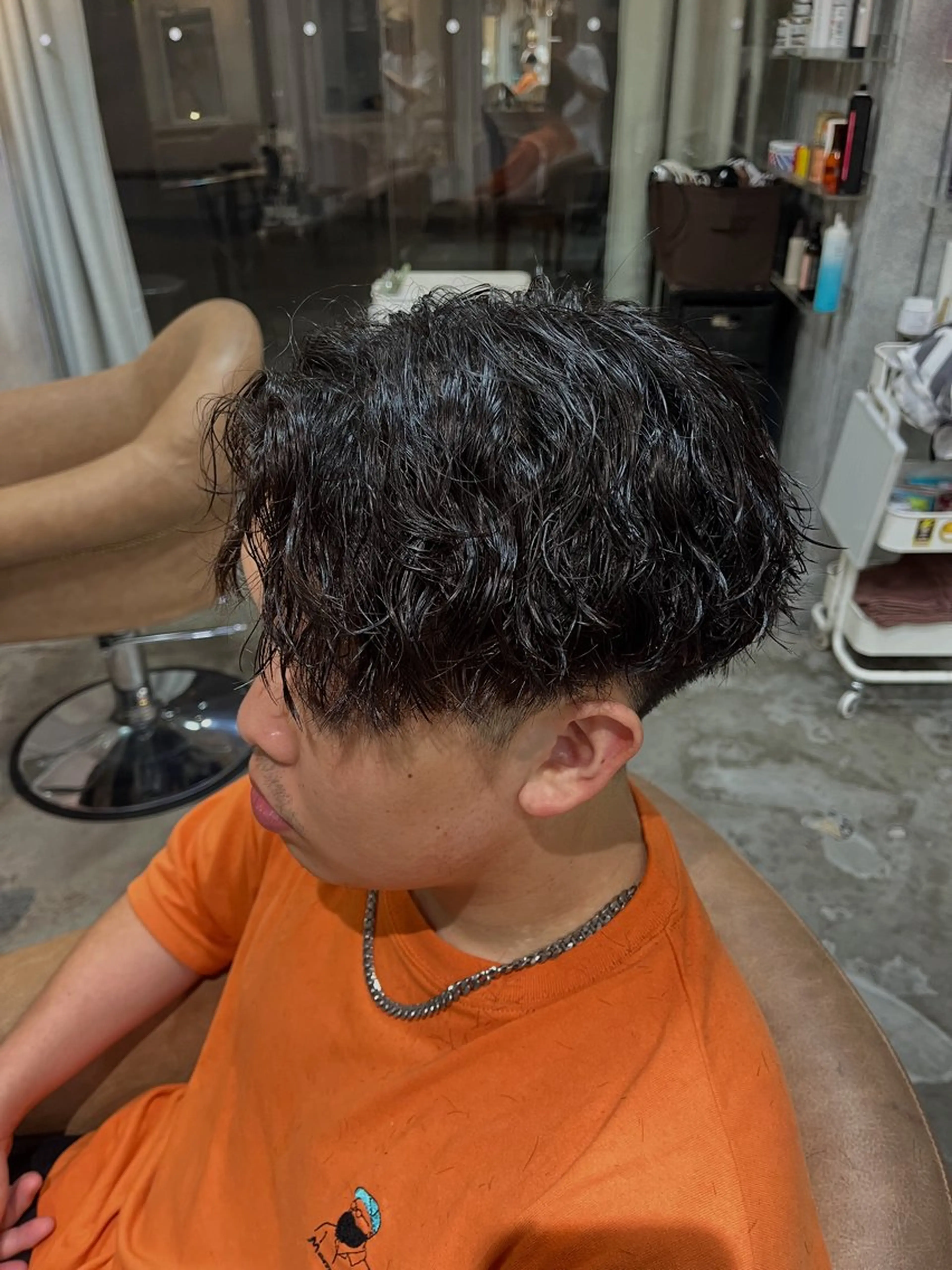 ミディアム 秋葉 玲唯のヘアスタイル