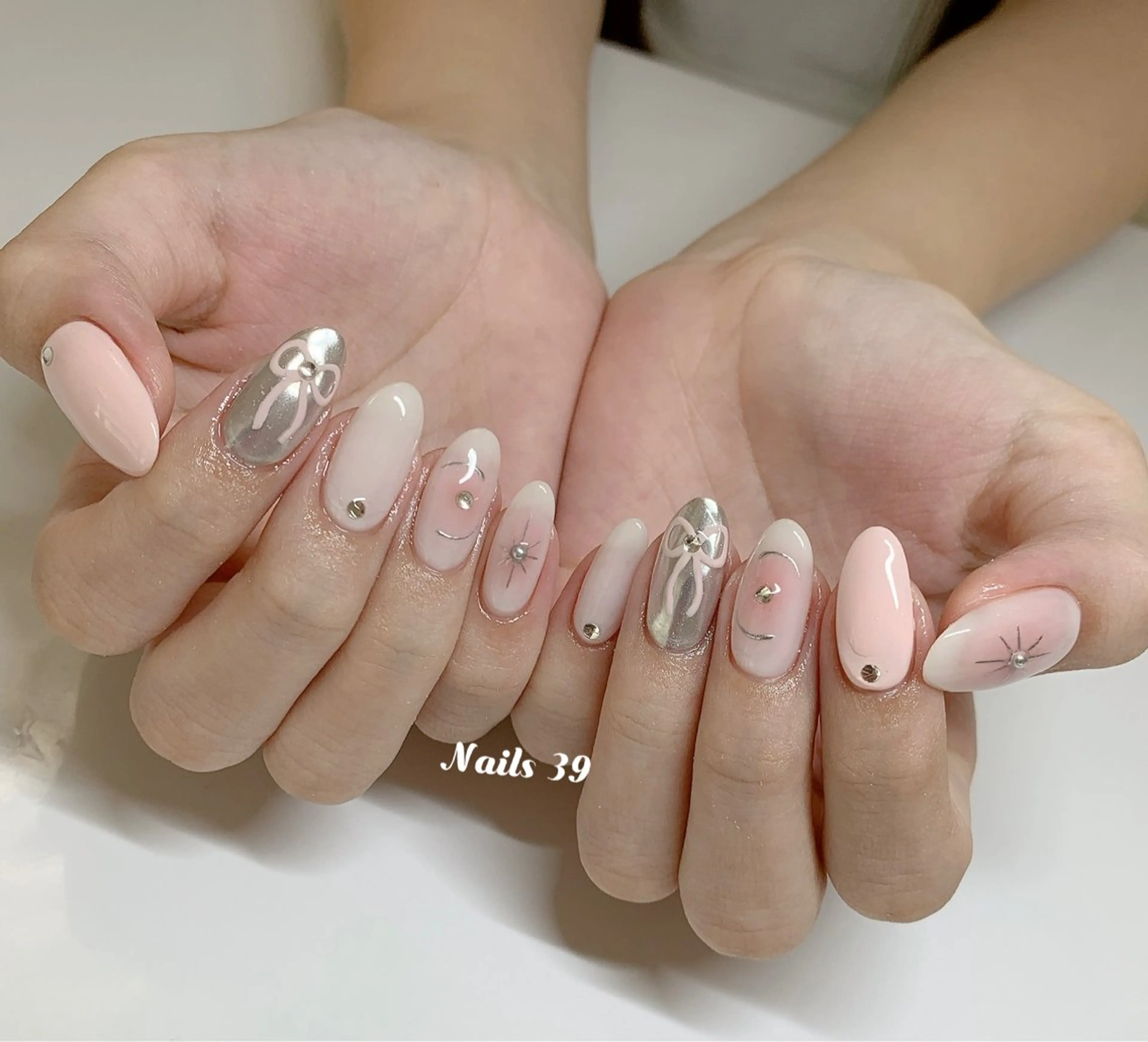 ネイル Nails 39のネイルデザイン