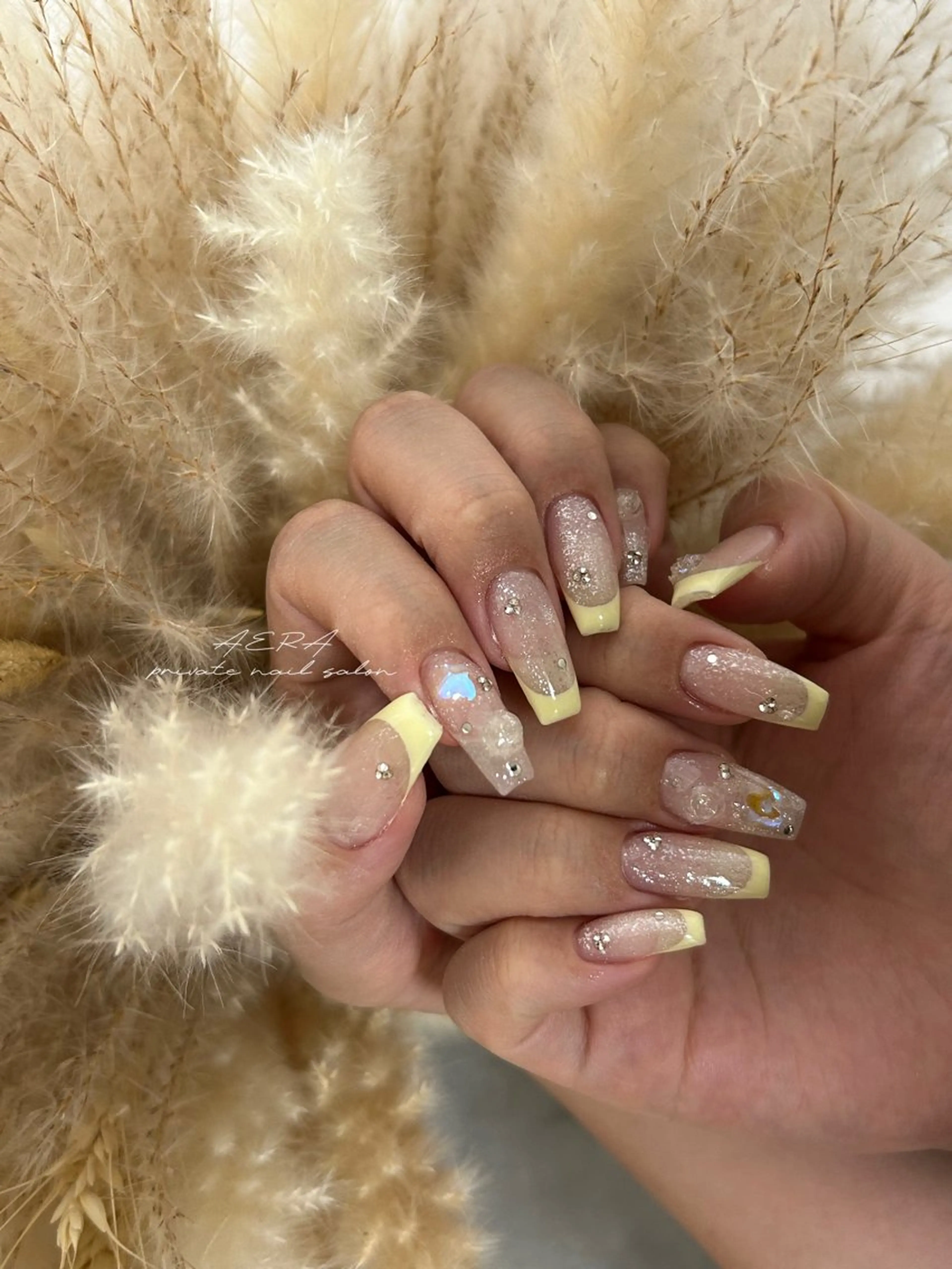 ネイル AERA nail shino🐱⸝꙳のネイルデザイン